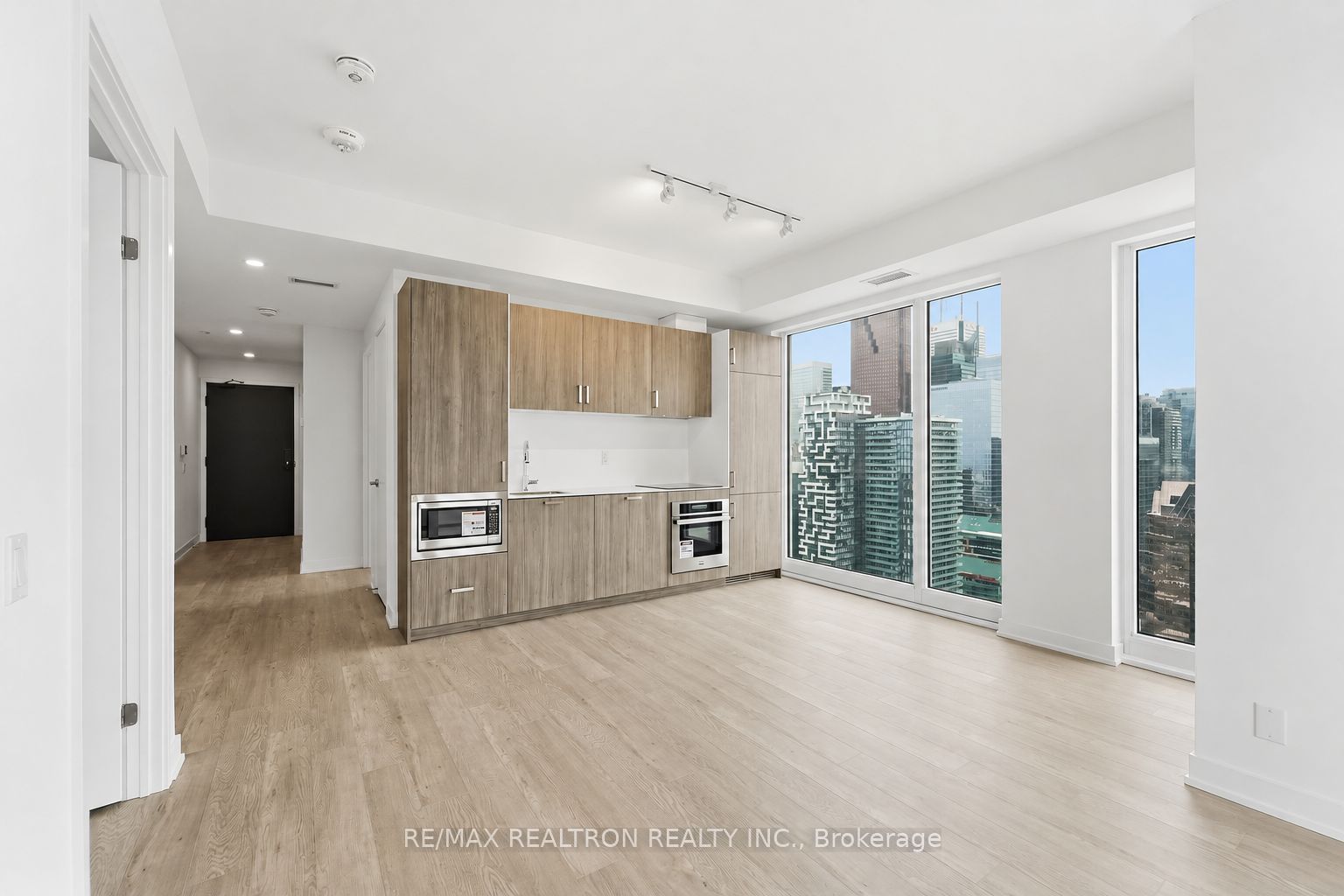 Unit 4711 - 88 Queen Street E, Toronto 5