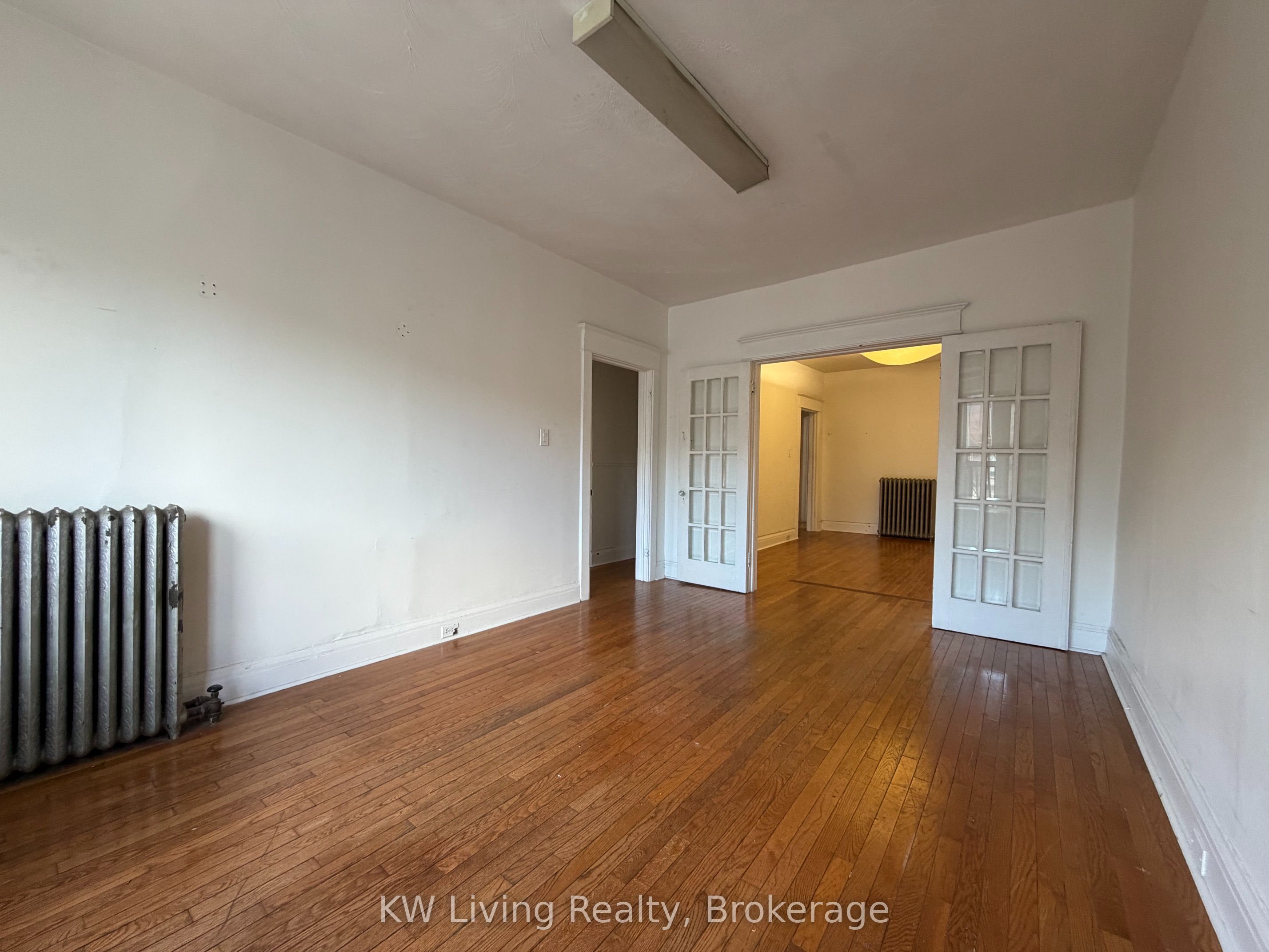 Unit 2/F - 543 College Street, Toronto 3