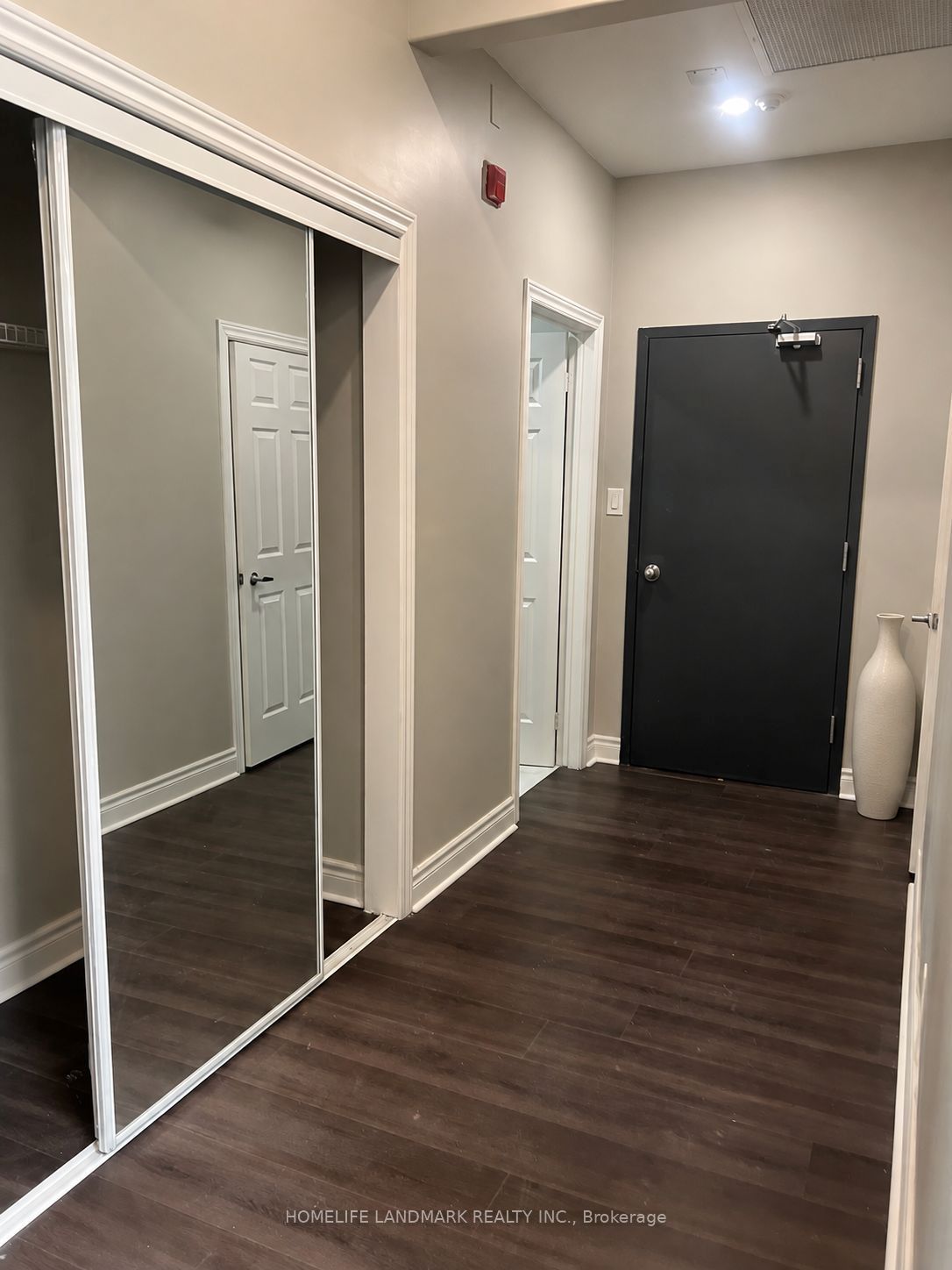 Unit 302 - 89 Finch Avenue W, North York 3