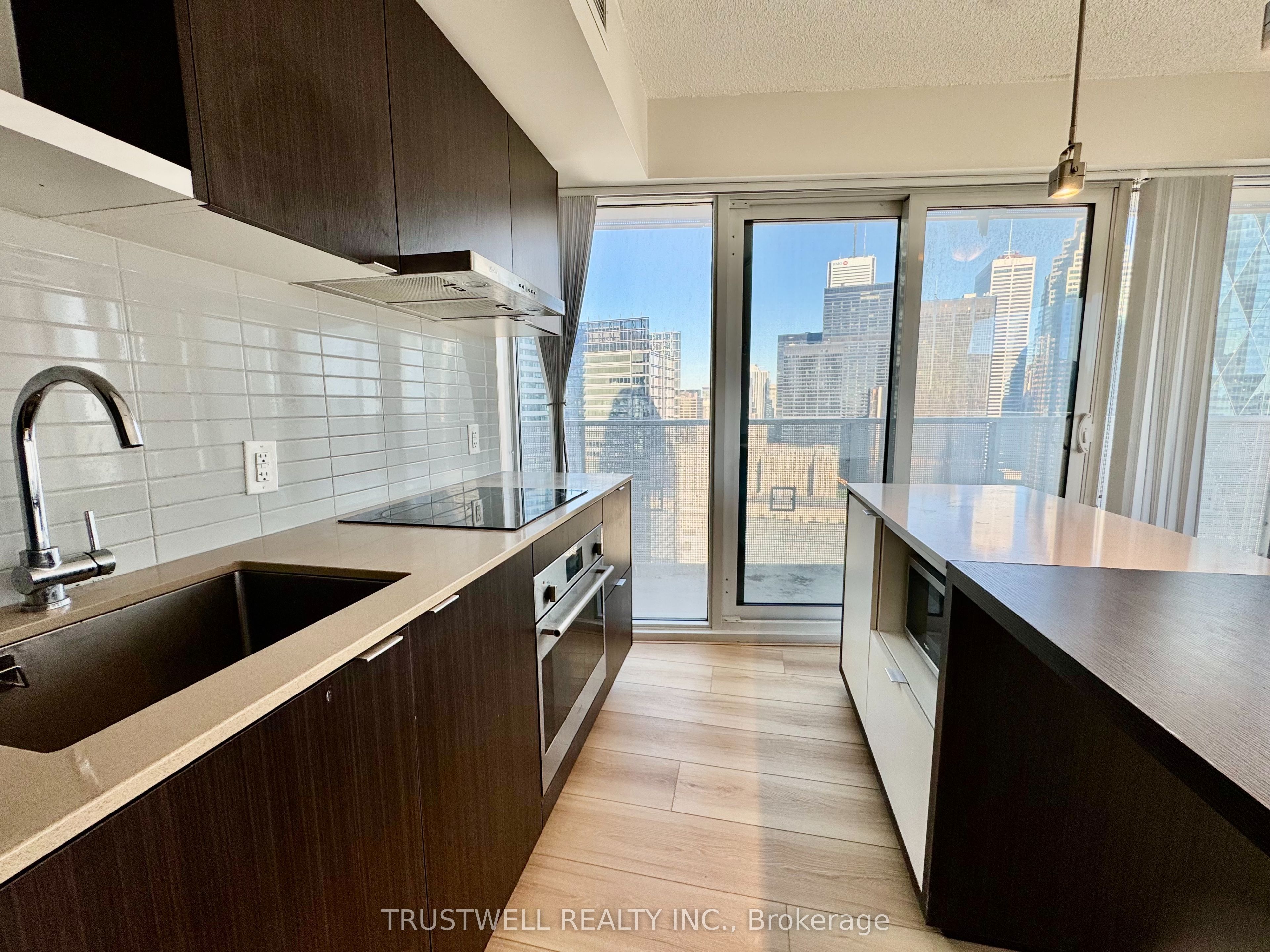Unit 3404 - 88 Harbour Street, Toronto 3