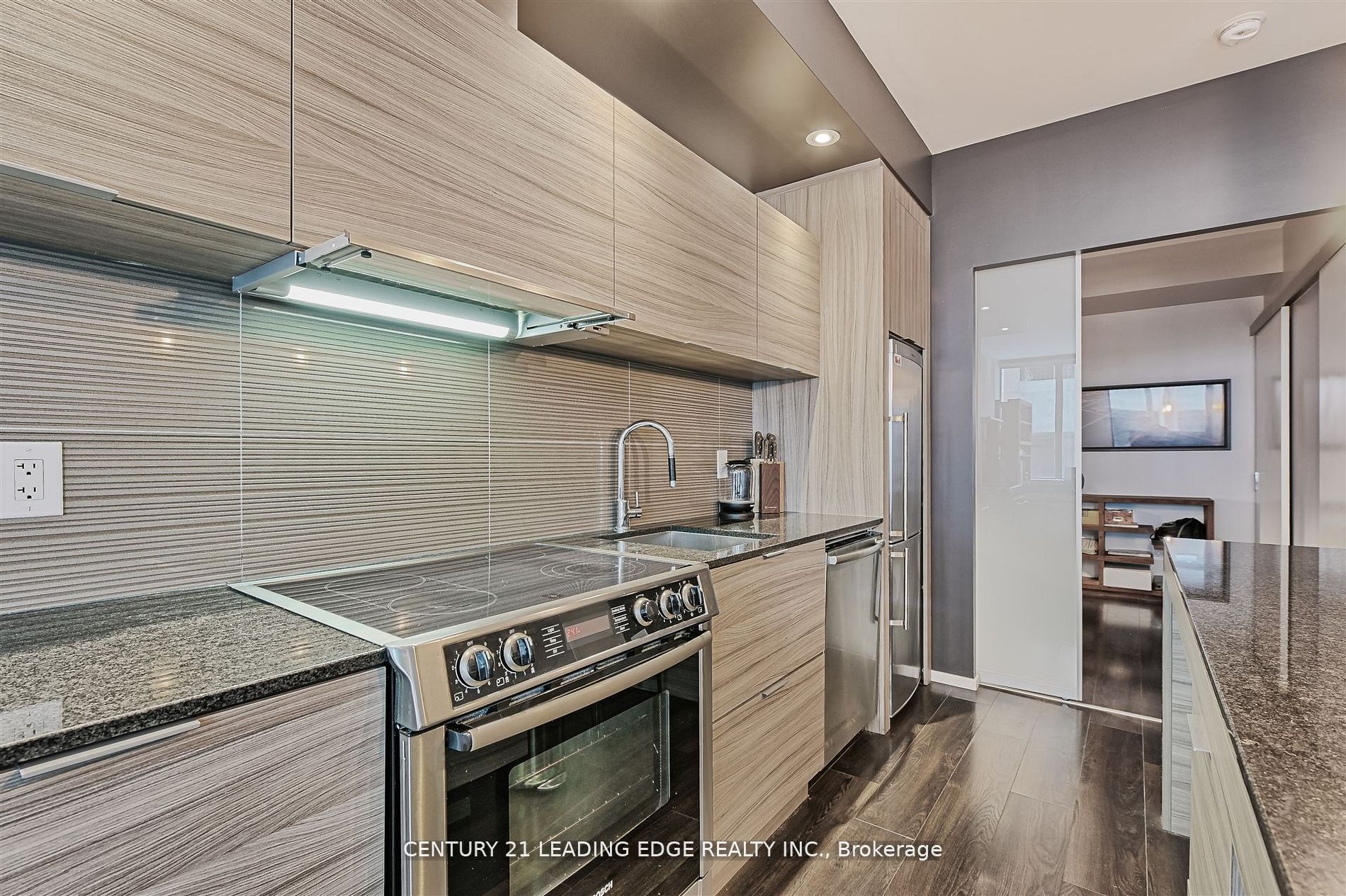 Unit 405 - 8 Charlotte Street, Toronto 4
