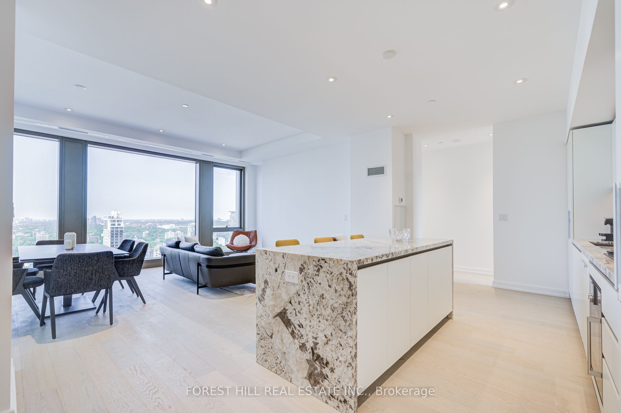 Unit 2202 - 1315 Bay Street, Toronto 2