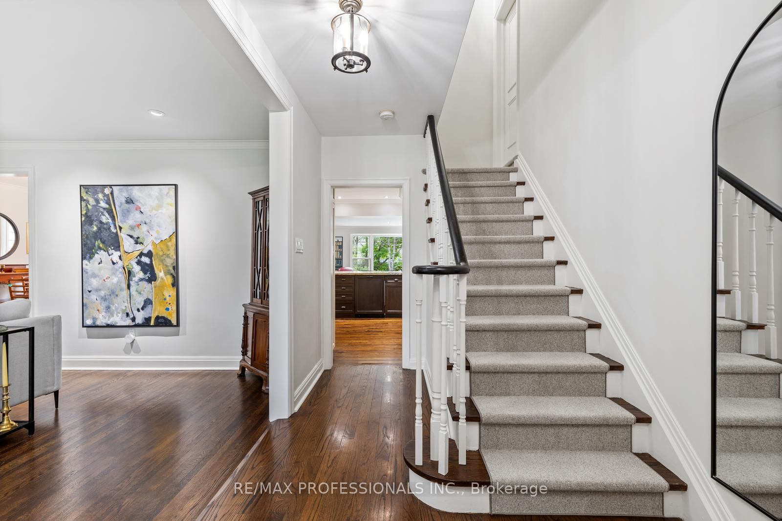 245 Yonge Blvd, Toronto, Ontario M5M3J1 Sold History HouseSigma