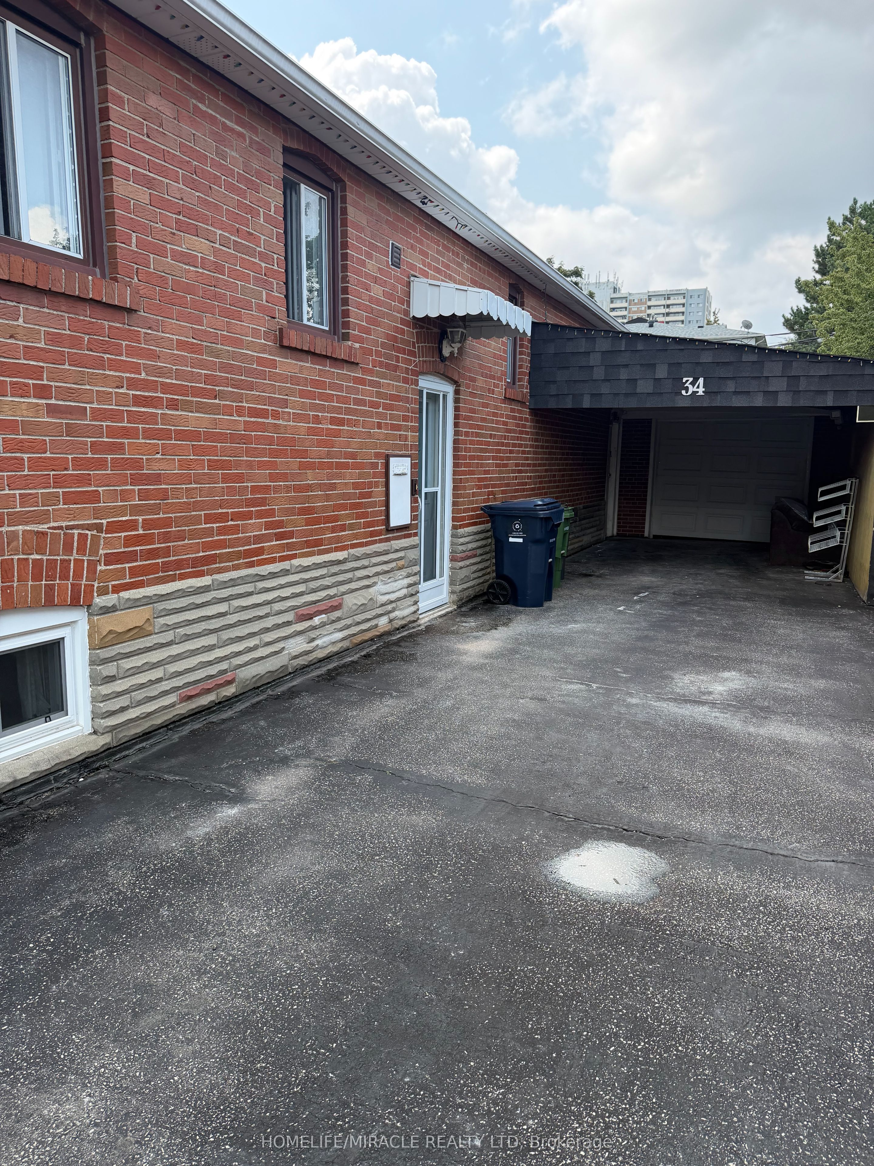 34 BIMBROK Road, Scarborough 2