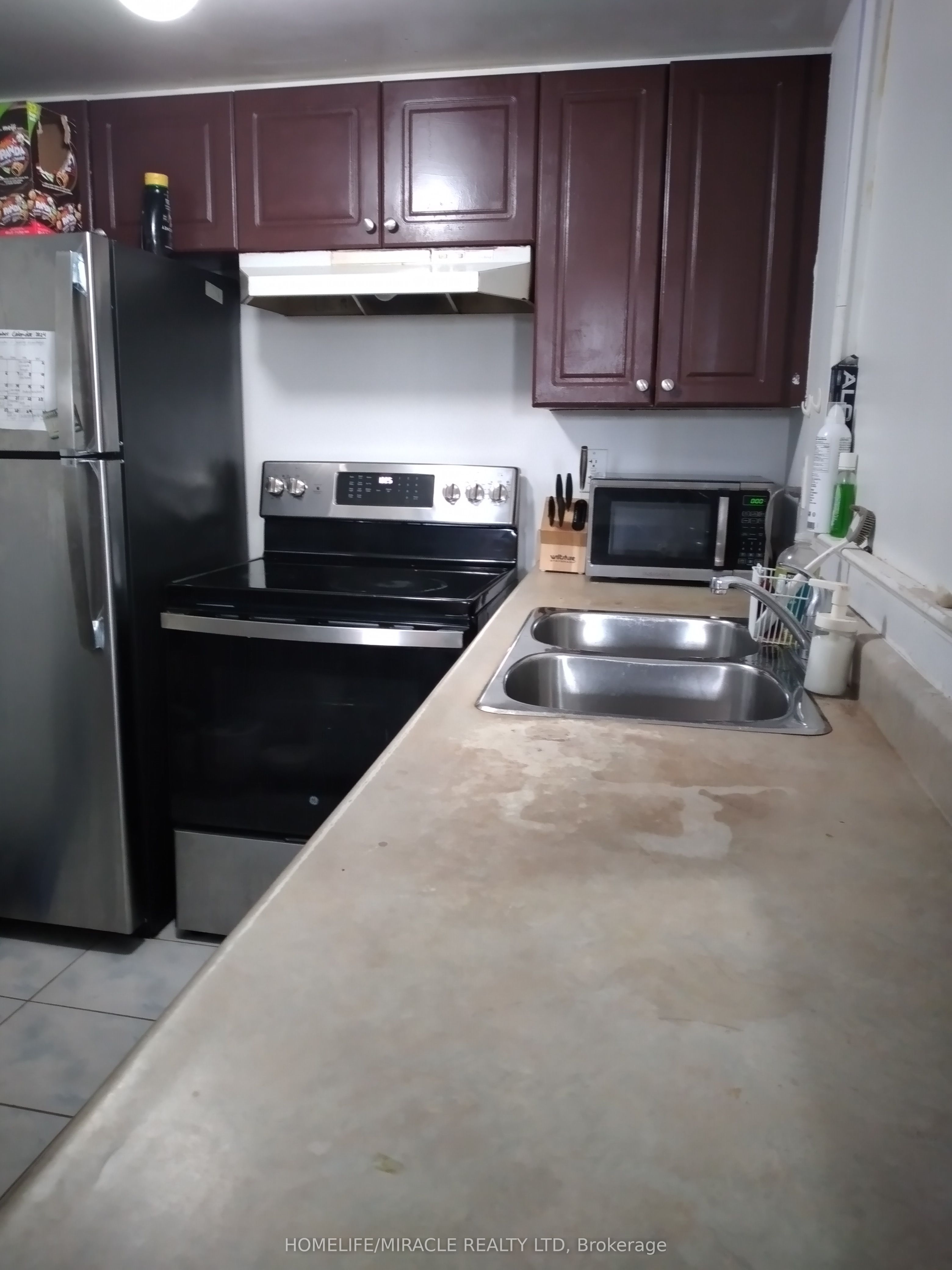 Unit 12 - 200 Mclevin Avenue, Scarborough 5