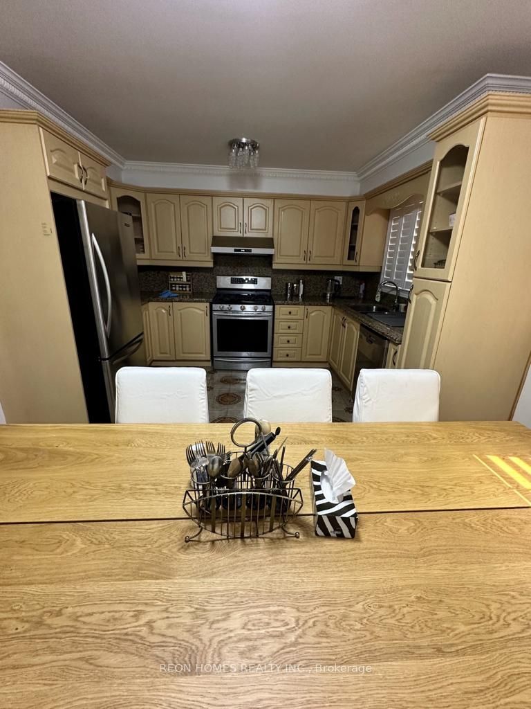 3 Lord Roberts Drive, Scarborough 4
