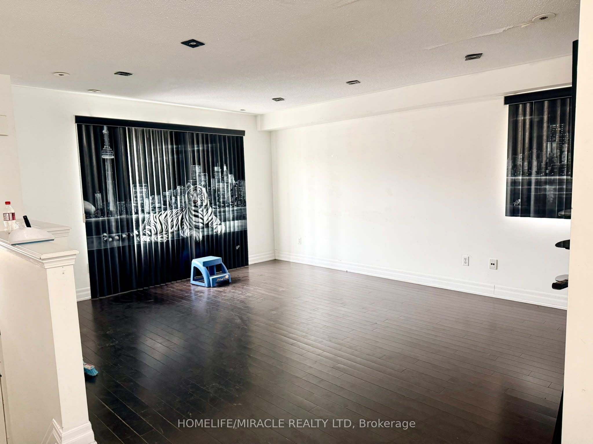 Unit 1 - 2800 Eglinton Avenue E, Scarborough 5