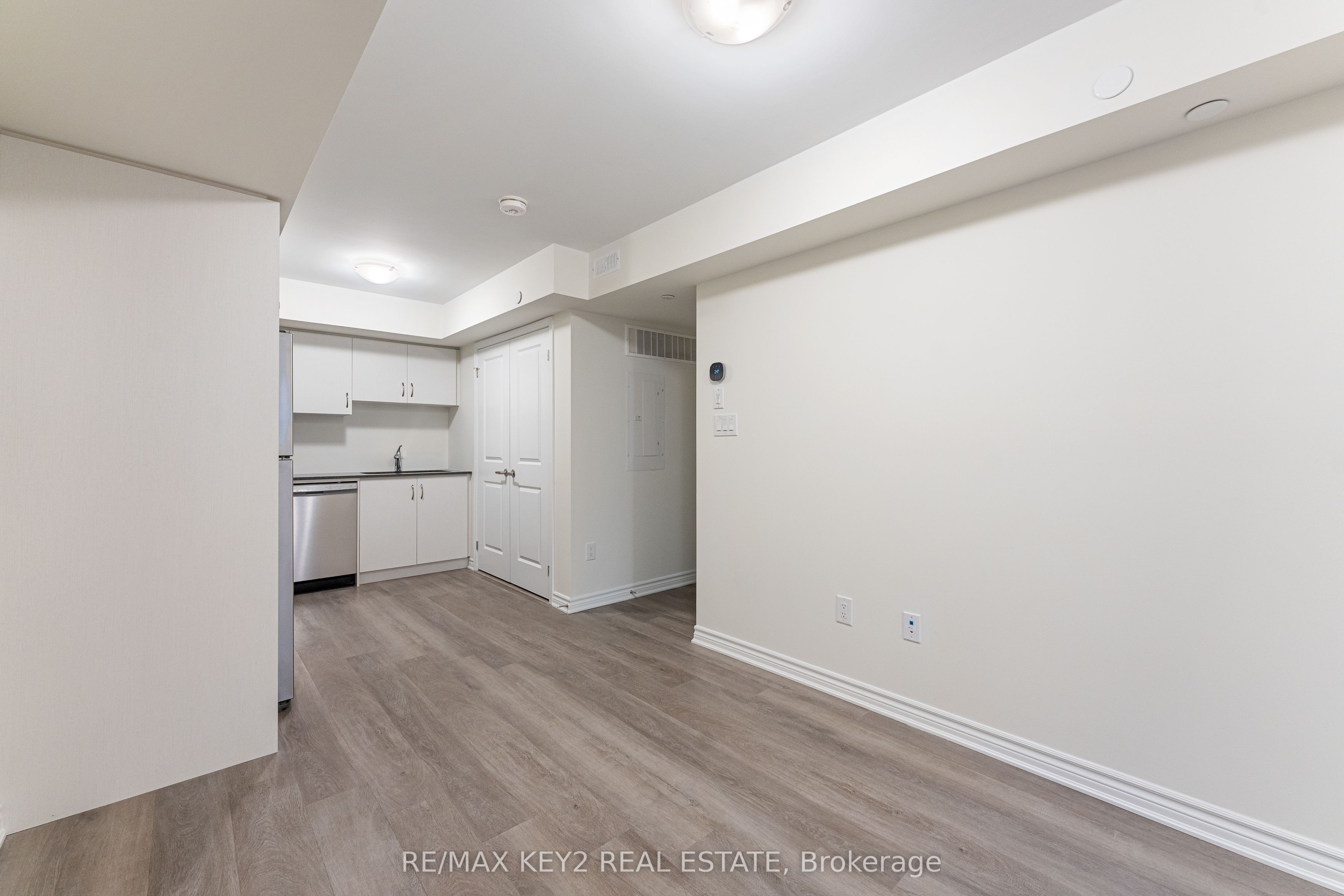 Unit 407 - 2789 Eglinton Avenue E, Scarborough 2