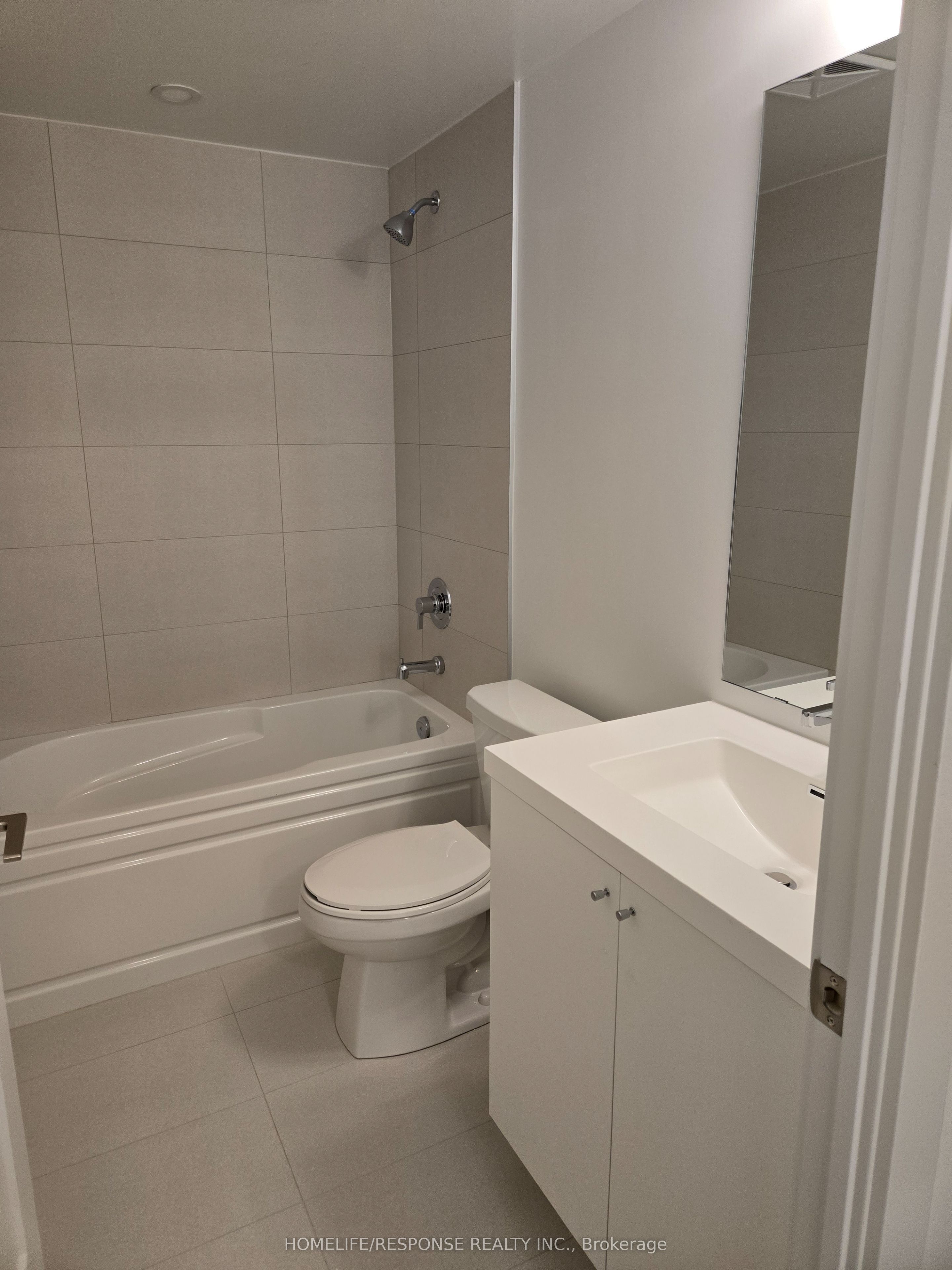 Unit 916 - 2545 Simcoe Street N, Oshawa 4