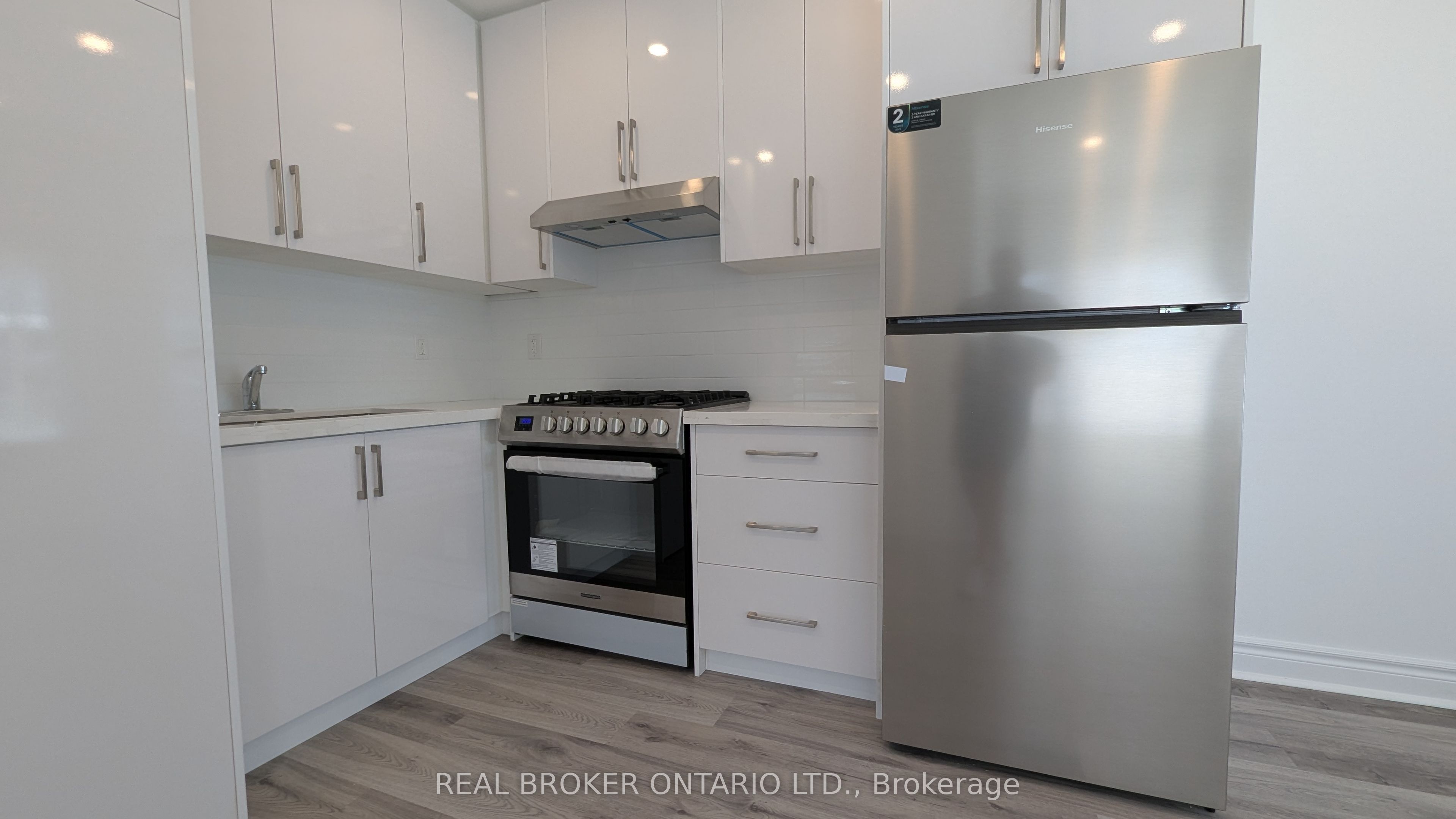 Unit Unit 1 - 1150 Woodbine Avenue, Toronto 3