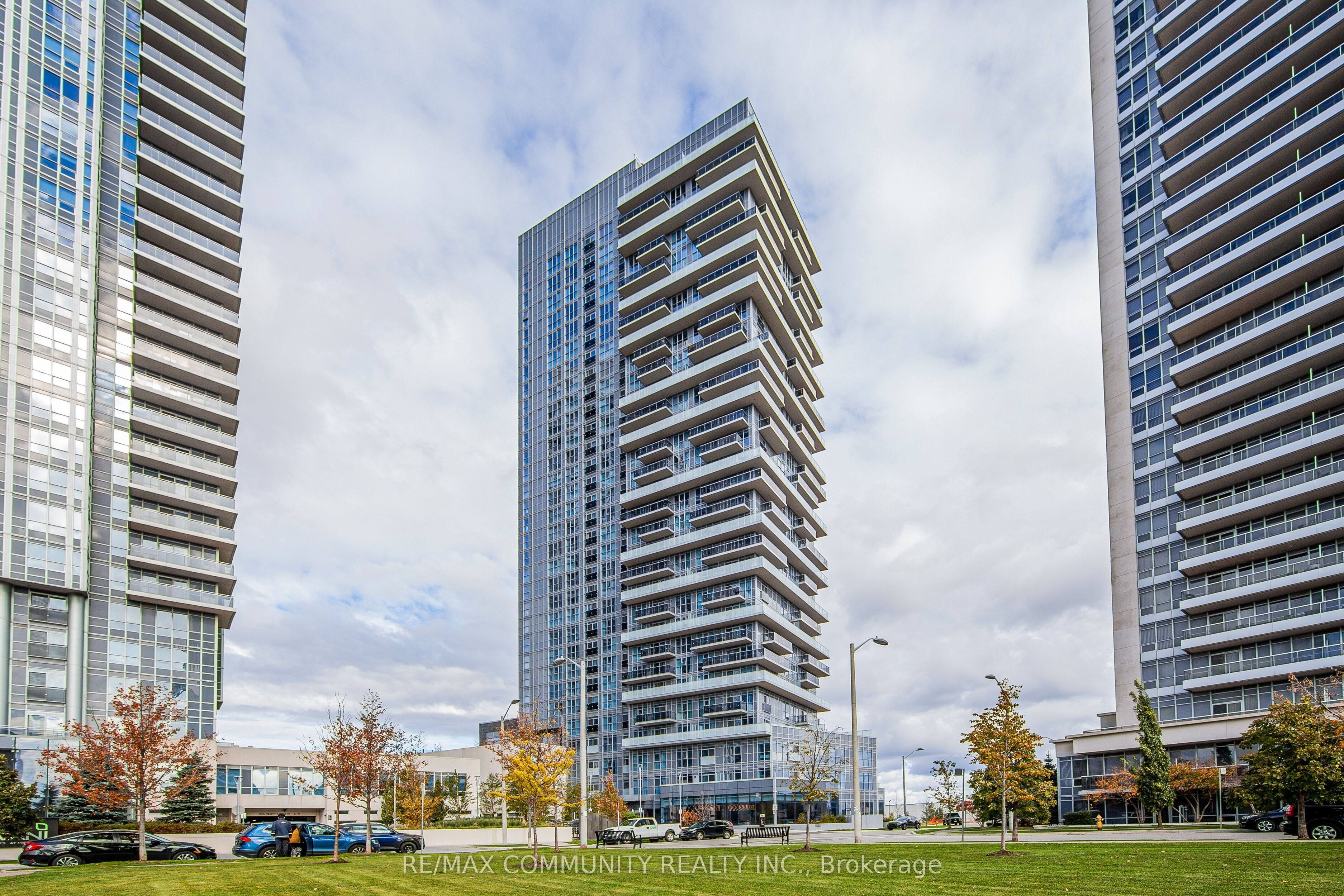 Unit 1102 - 225 Village Green Square, Scarborough 2