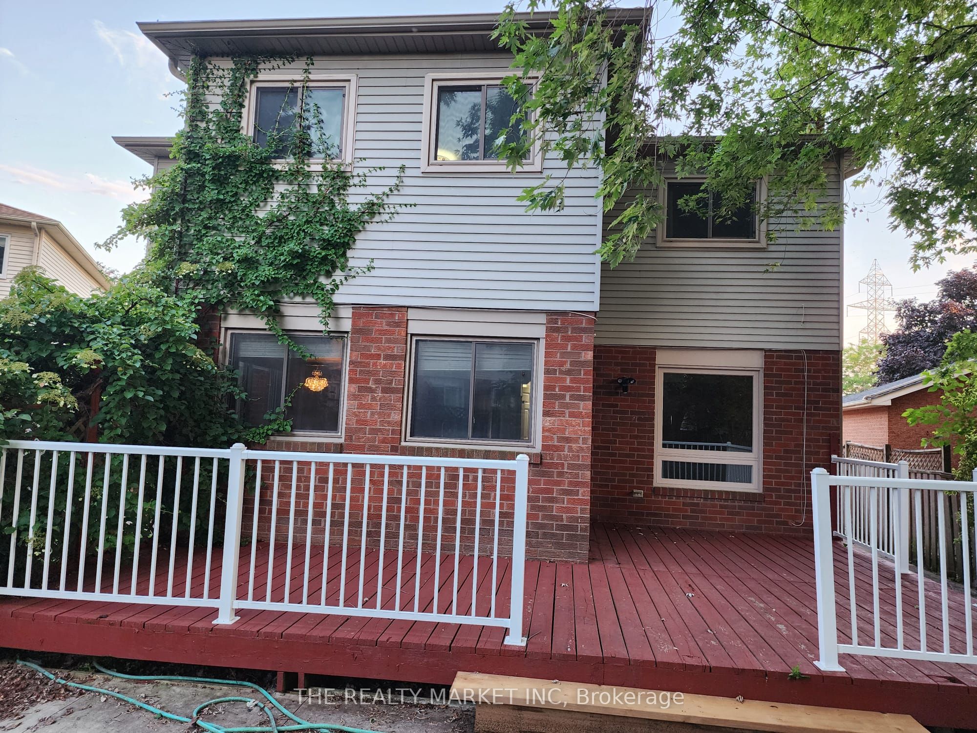 Unit Room - 102 William Stephenson Drive, Whitby 2
