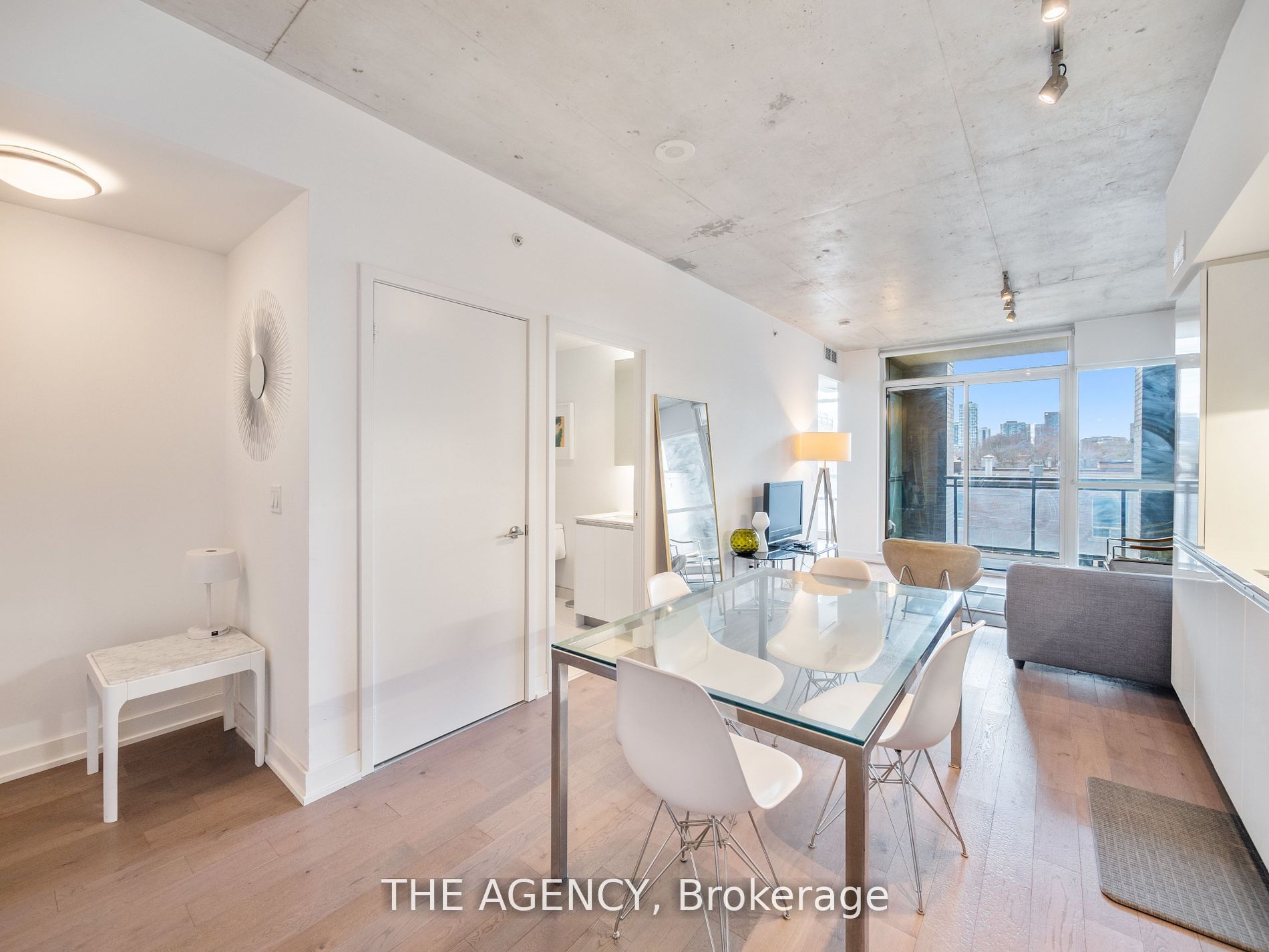 Unit 320 - 1190 Dundas Street E, Toronto 4