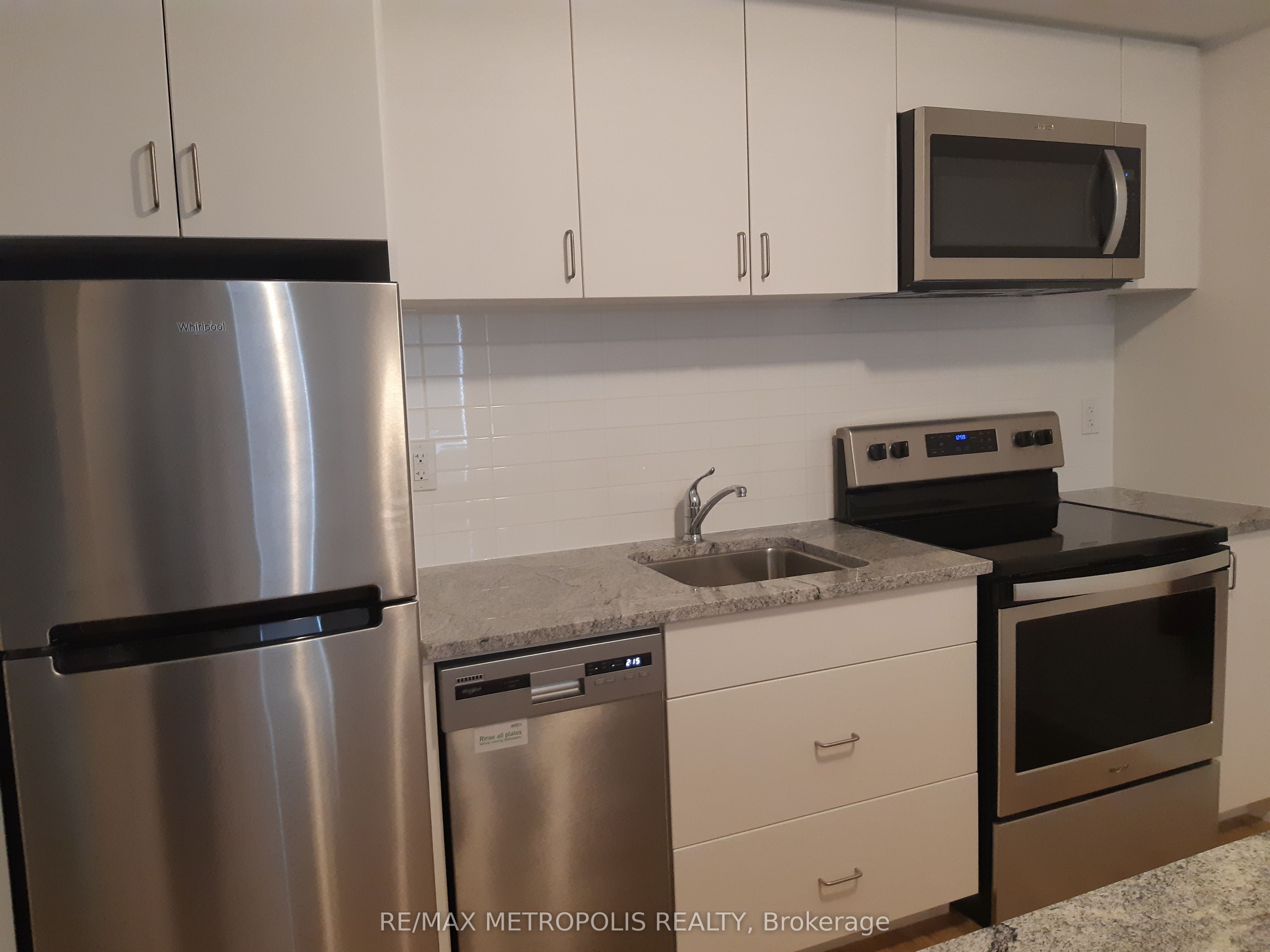 Unit 70 - 1760 Simcoe Street, Oshawa 3