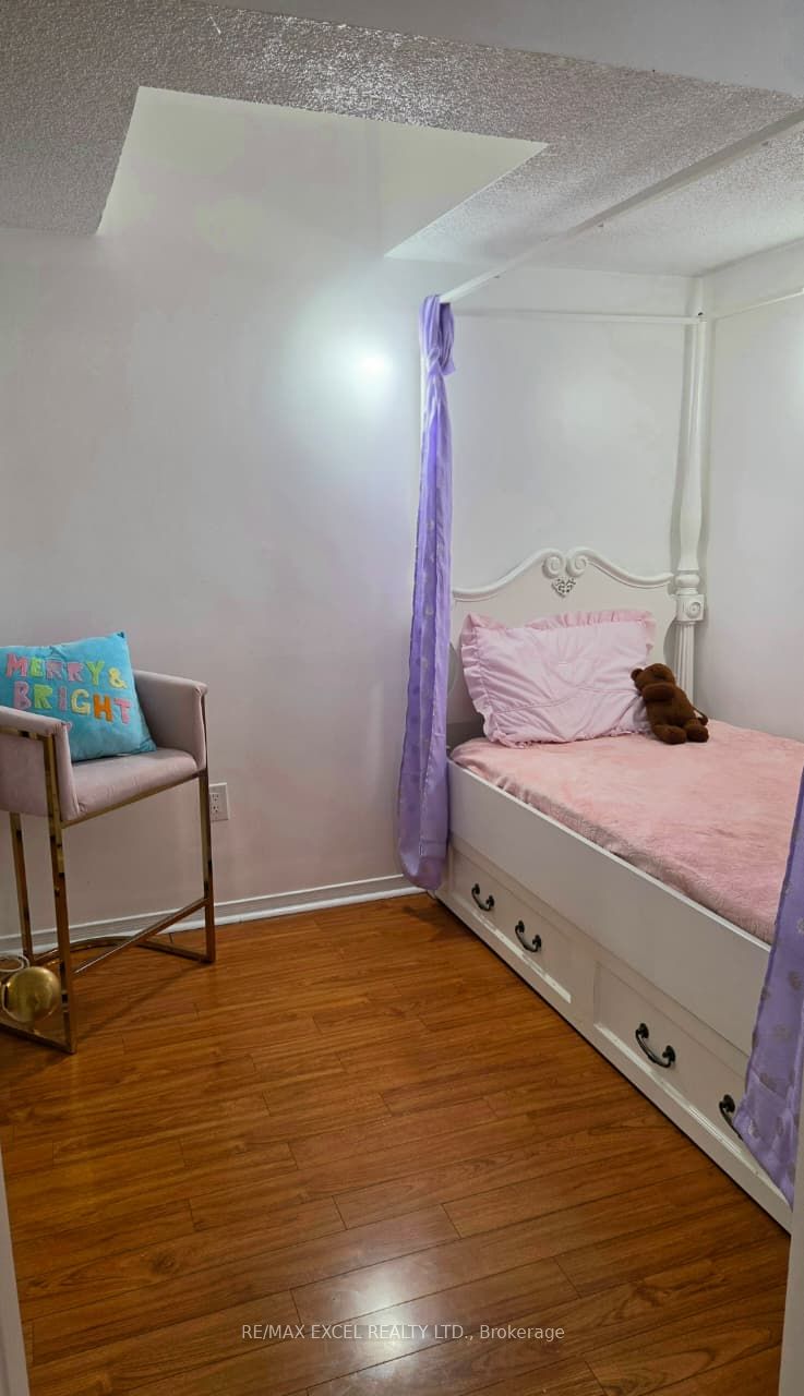 Unit 2 - 42 Pinery Trail, Scarborough 3
