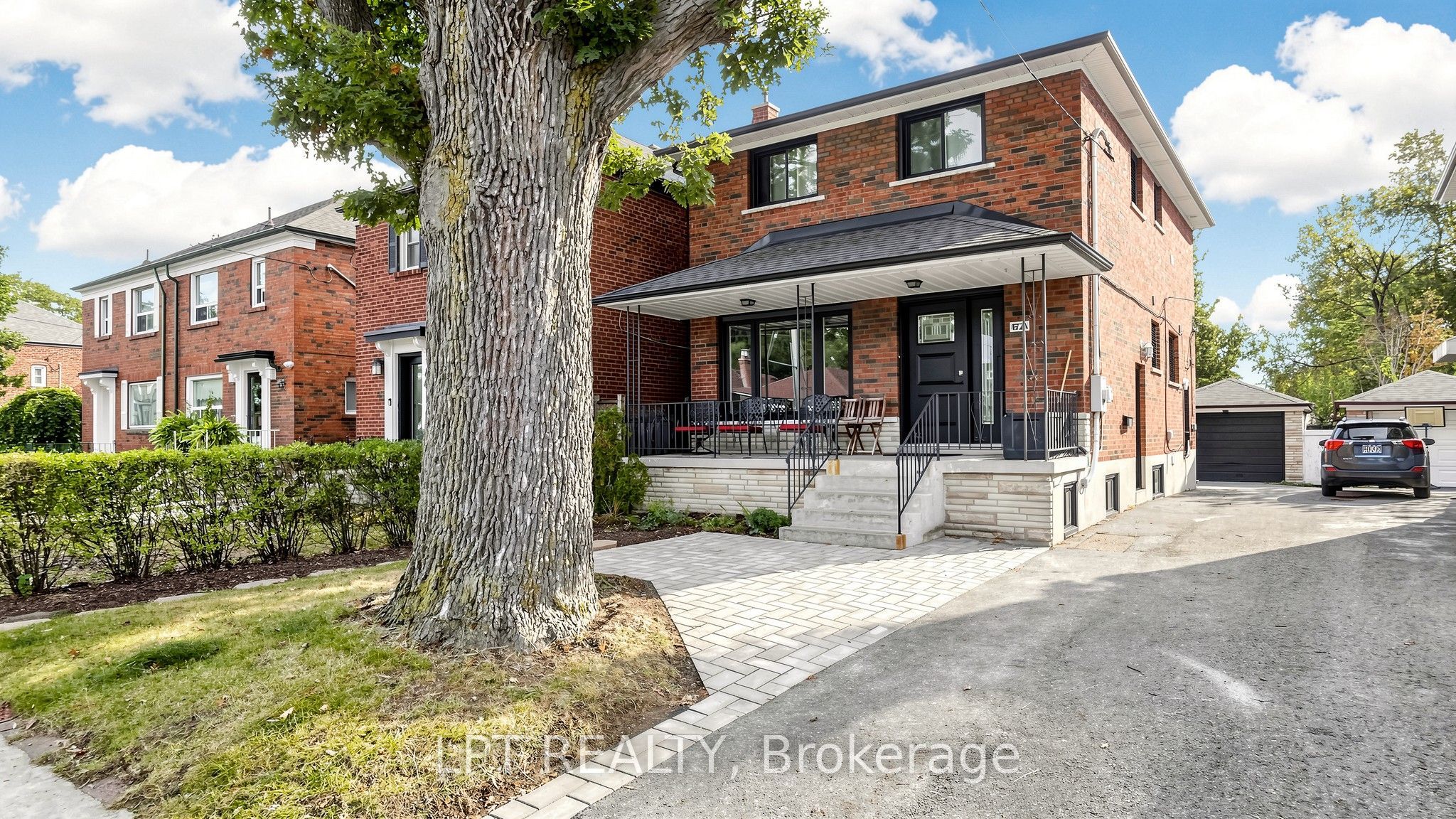 Unit Main Floor Apt - 477 Cosburn Avenue, Toronto 2