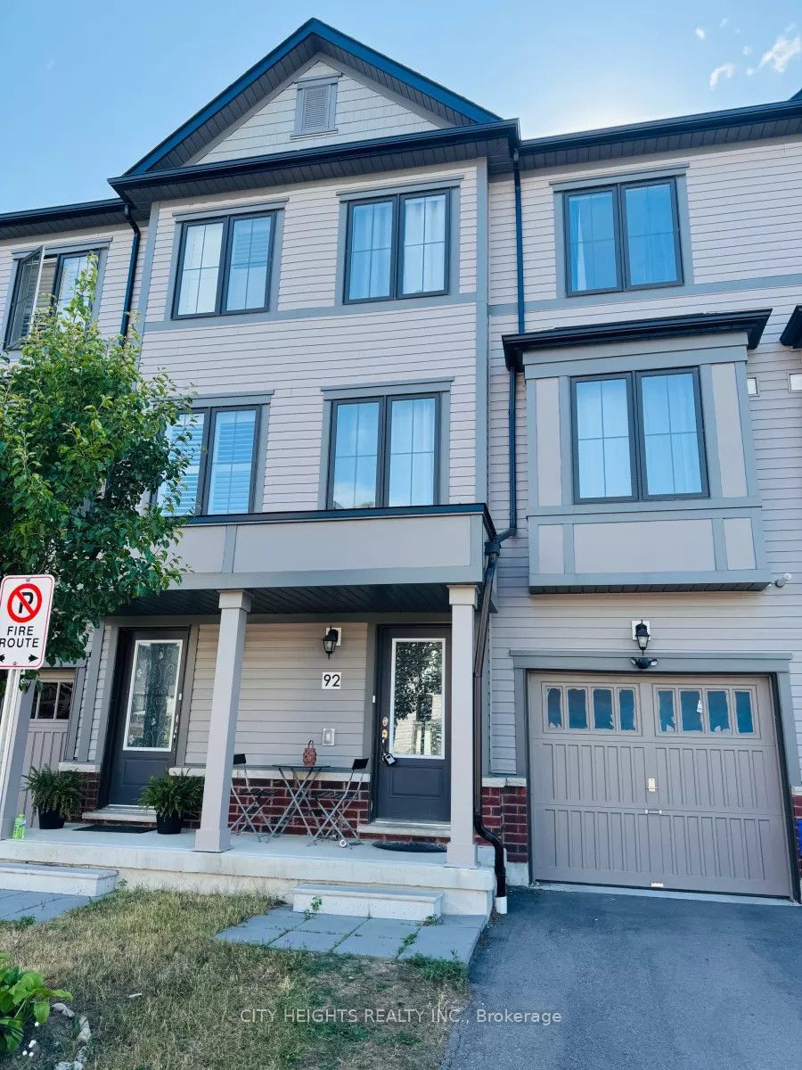 92 Jerome Way, Clarington 1