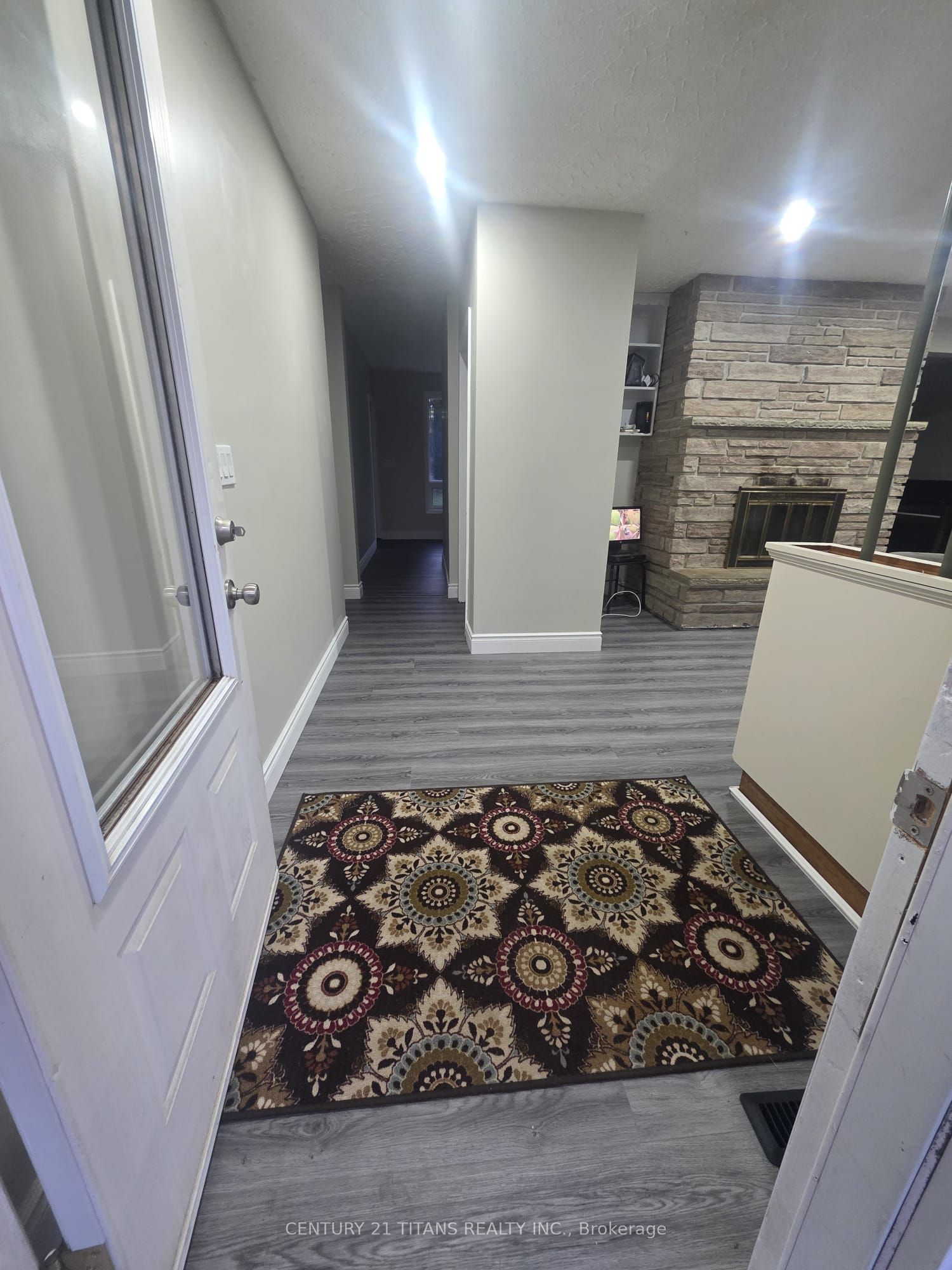 1602 Hwy 2 N, Clarington 4