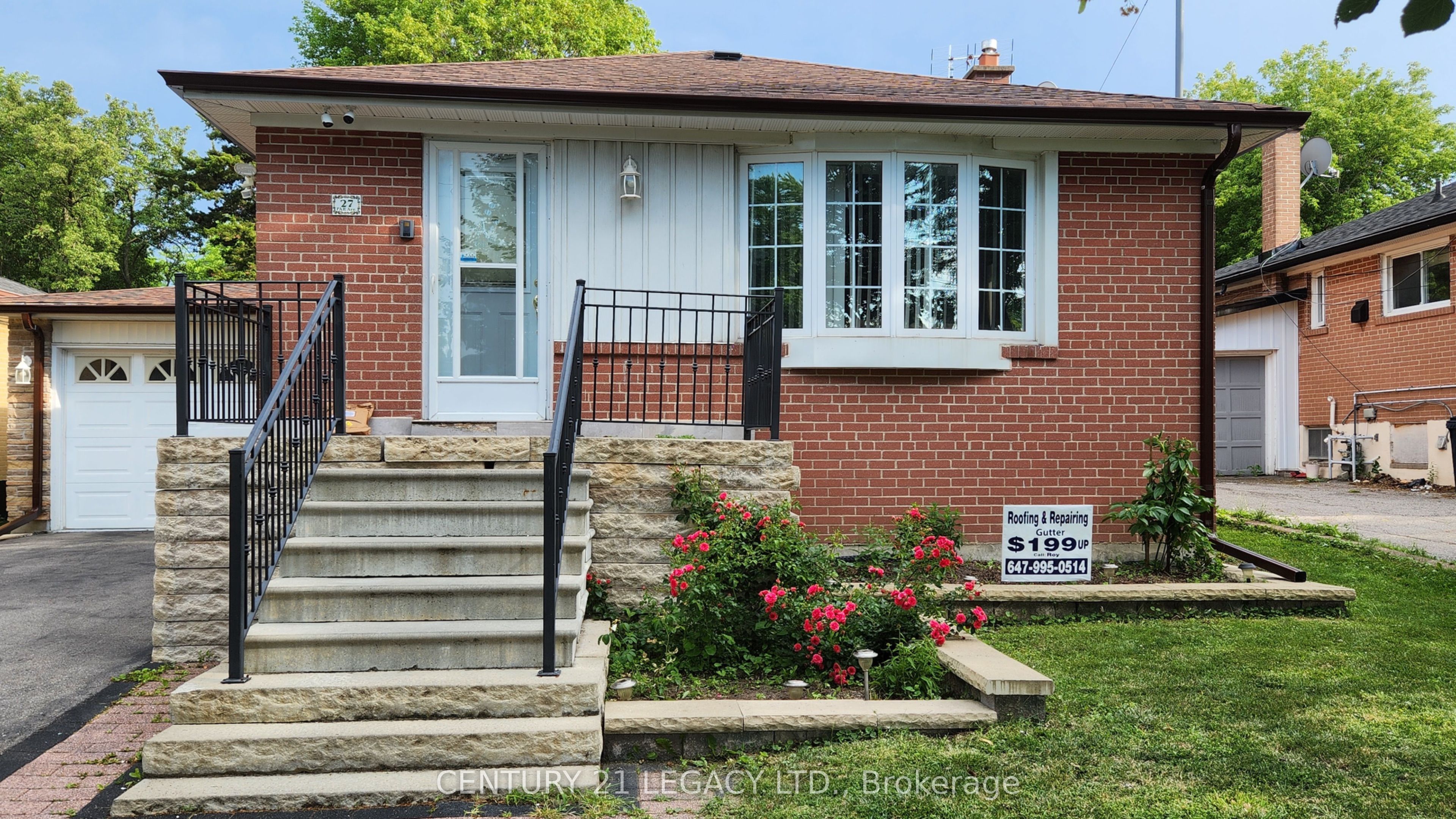 27 Par Avenue, Scarborough 2
