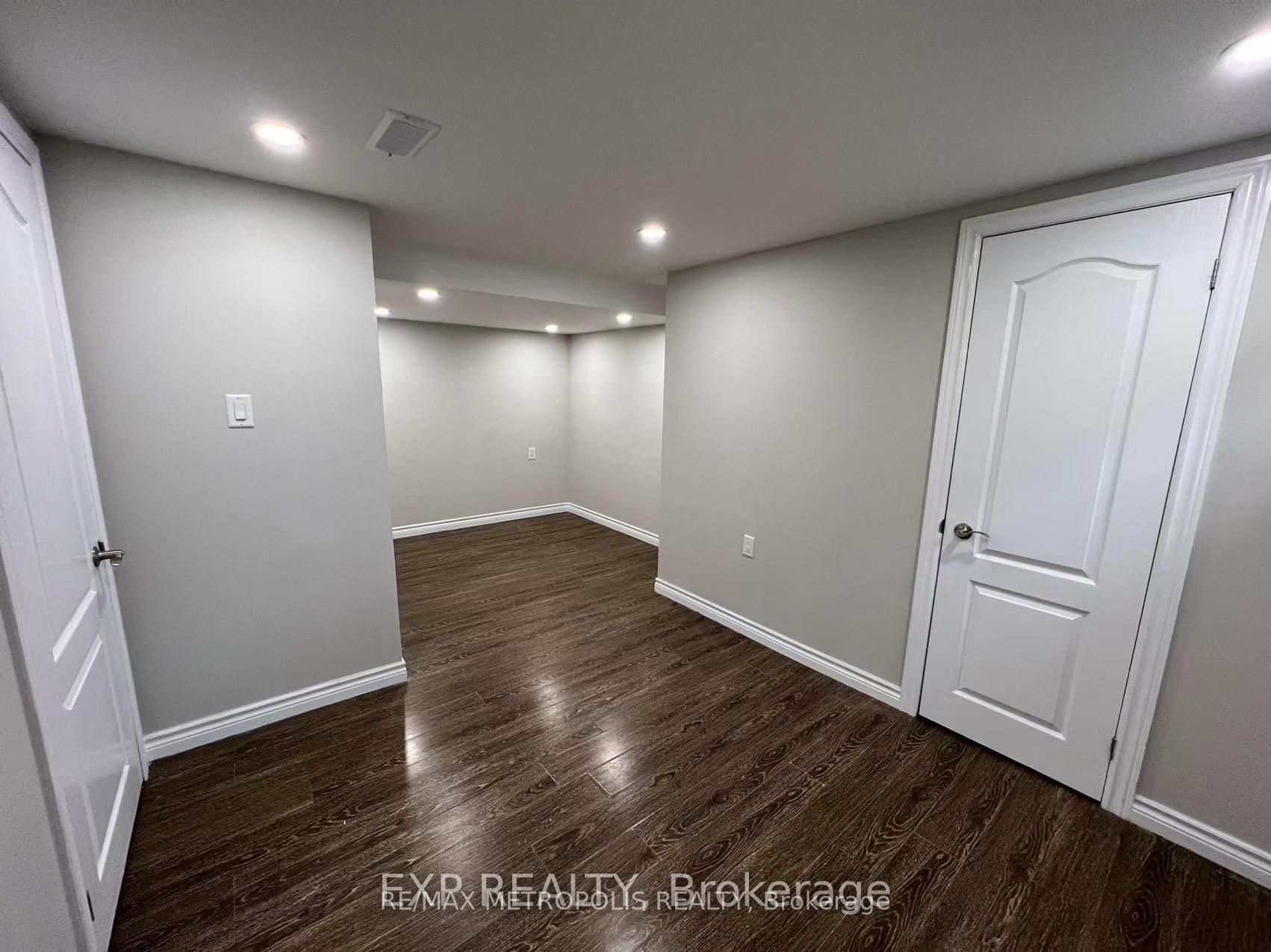 Unit Bsmt - 6 Mid Pines Road, Scarborough 2