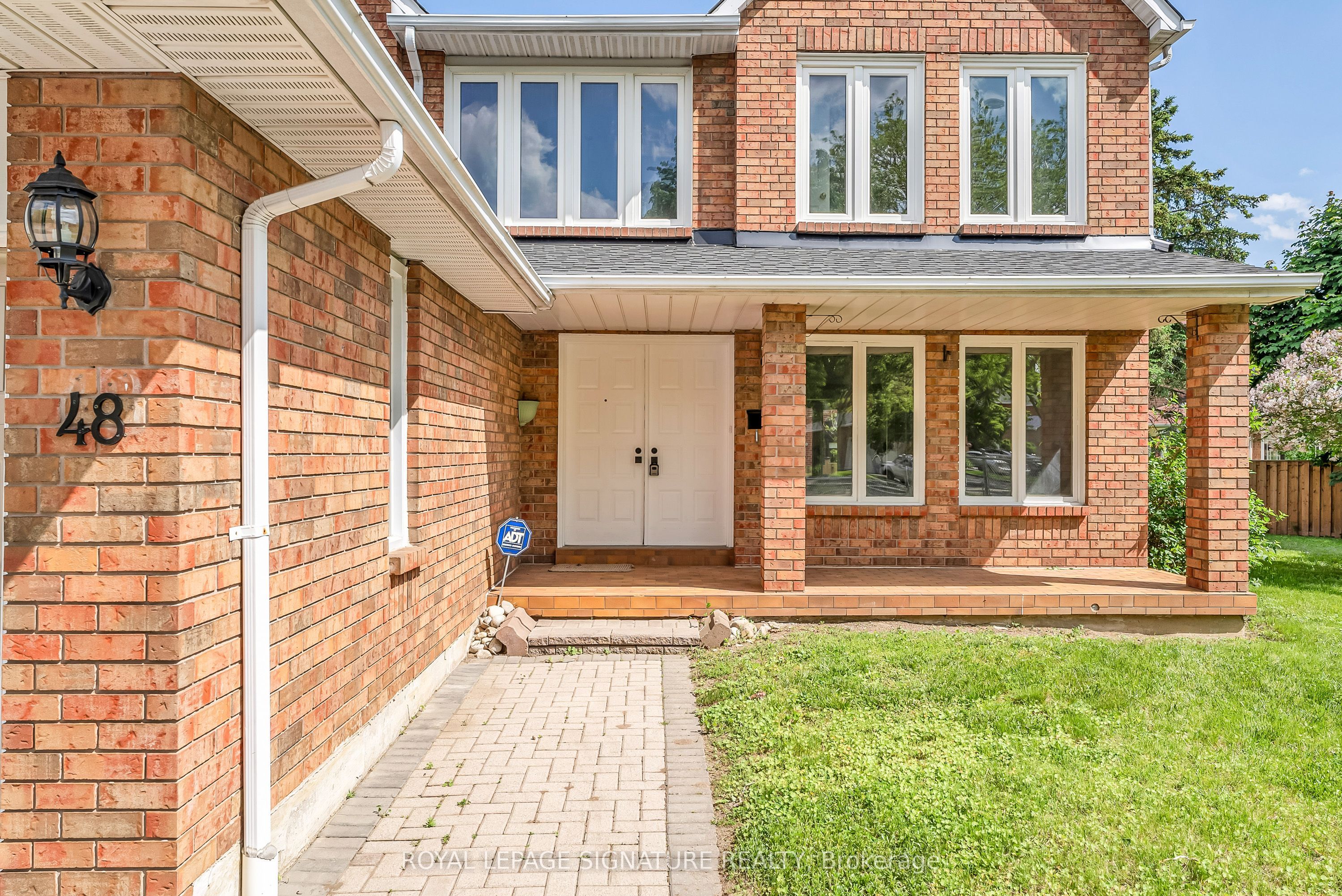 48 Parade Sq, Scarborough, Ontario M1C3T6 Sold History HouseSigma