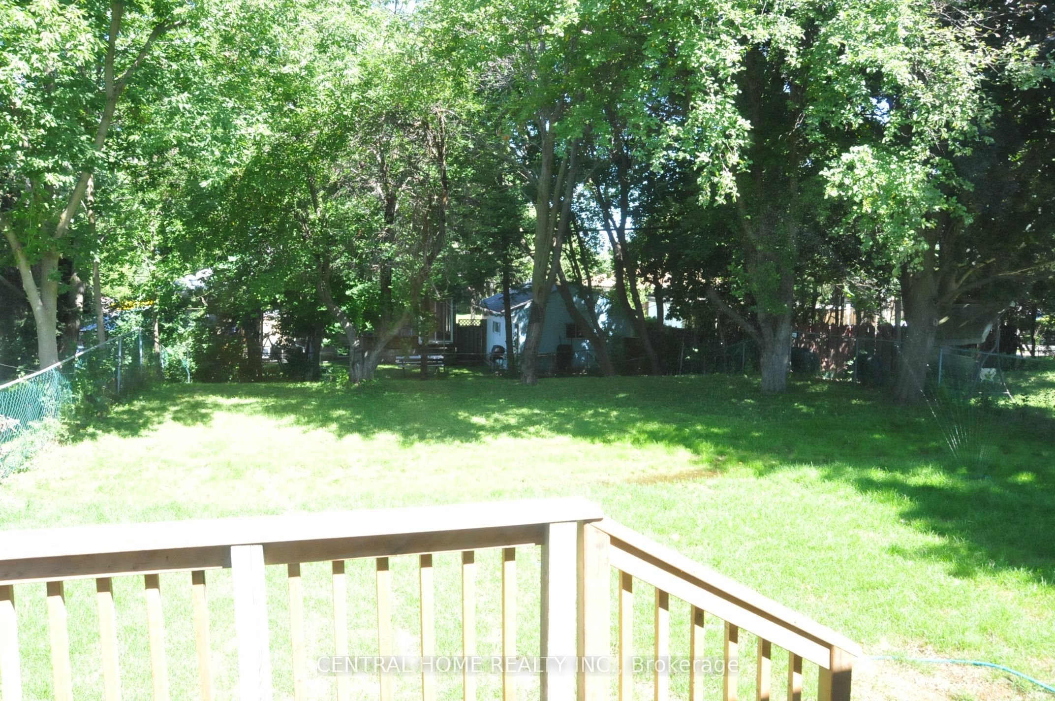 66 Collins Crescent, Aurora 3