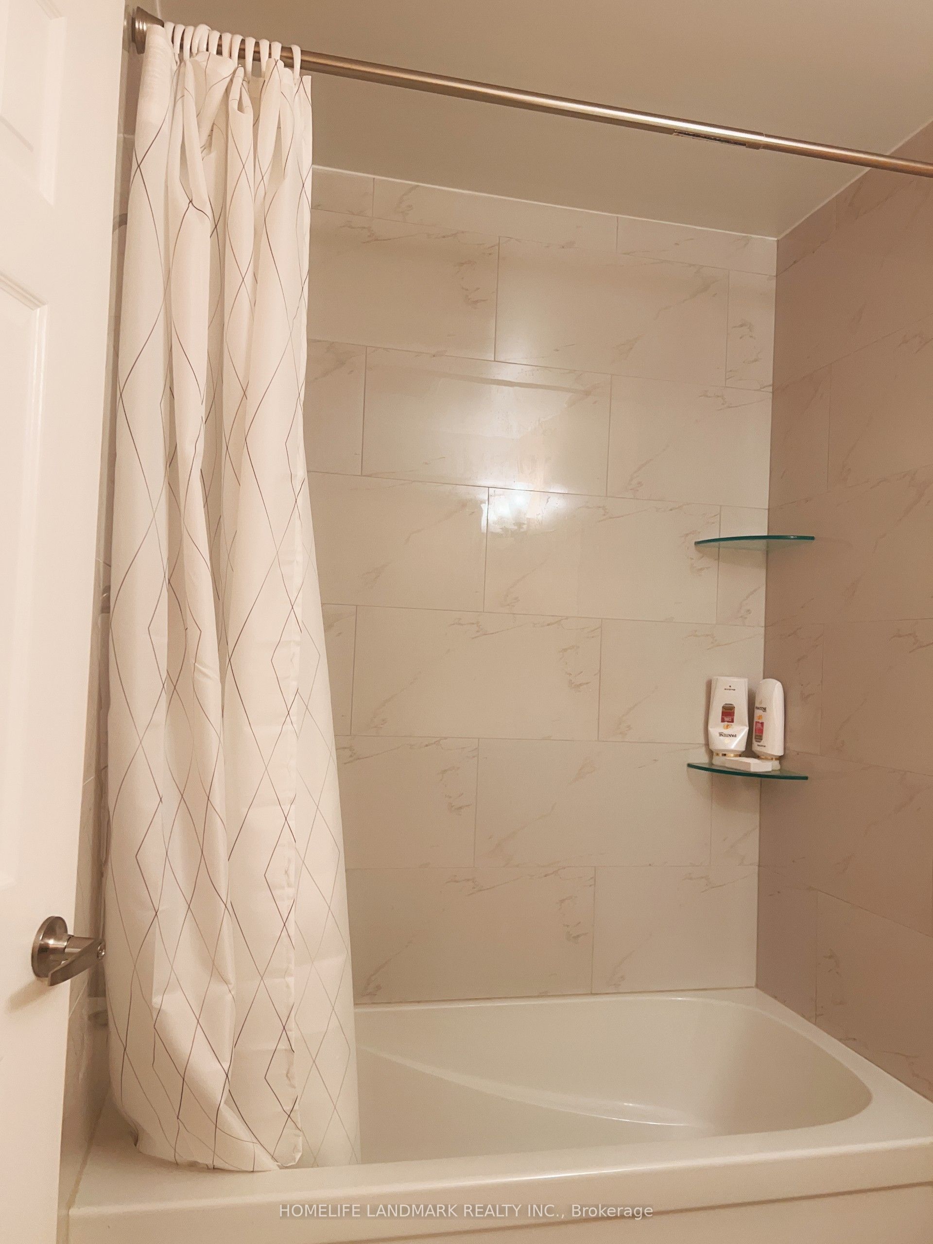 8 Stony Hill Boulevard S, Markham 4