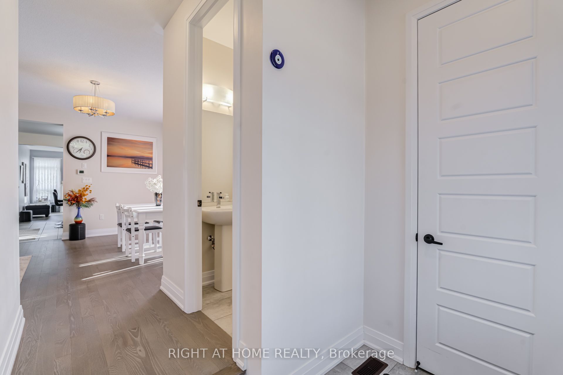 70 Westlake Crescent, Bradford West Gwillimbury 4