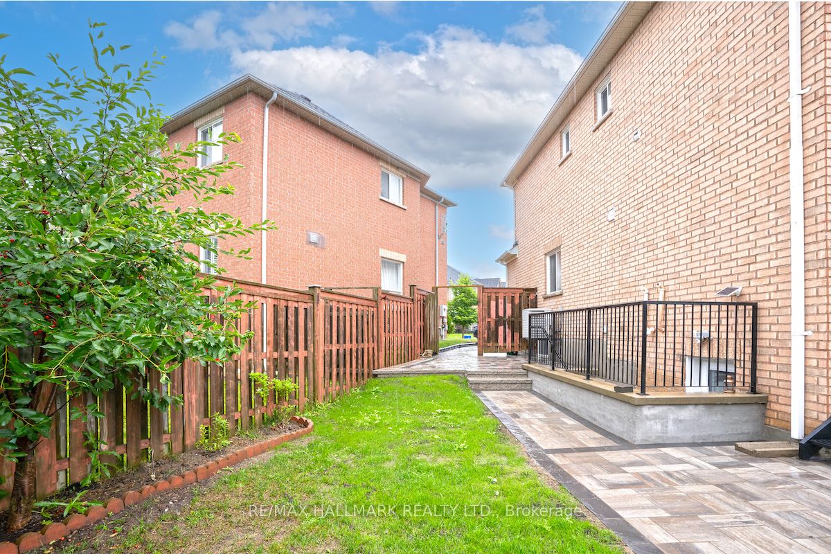 Unit Bsmt - 77 Wheelwright Drive, Richmond Hill 5