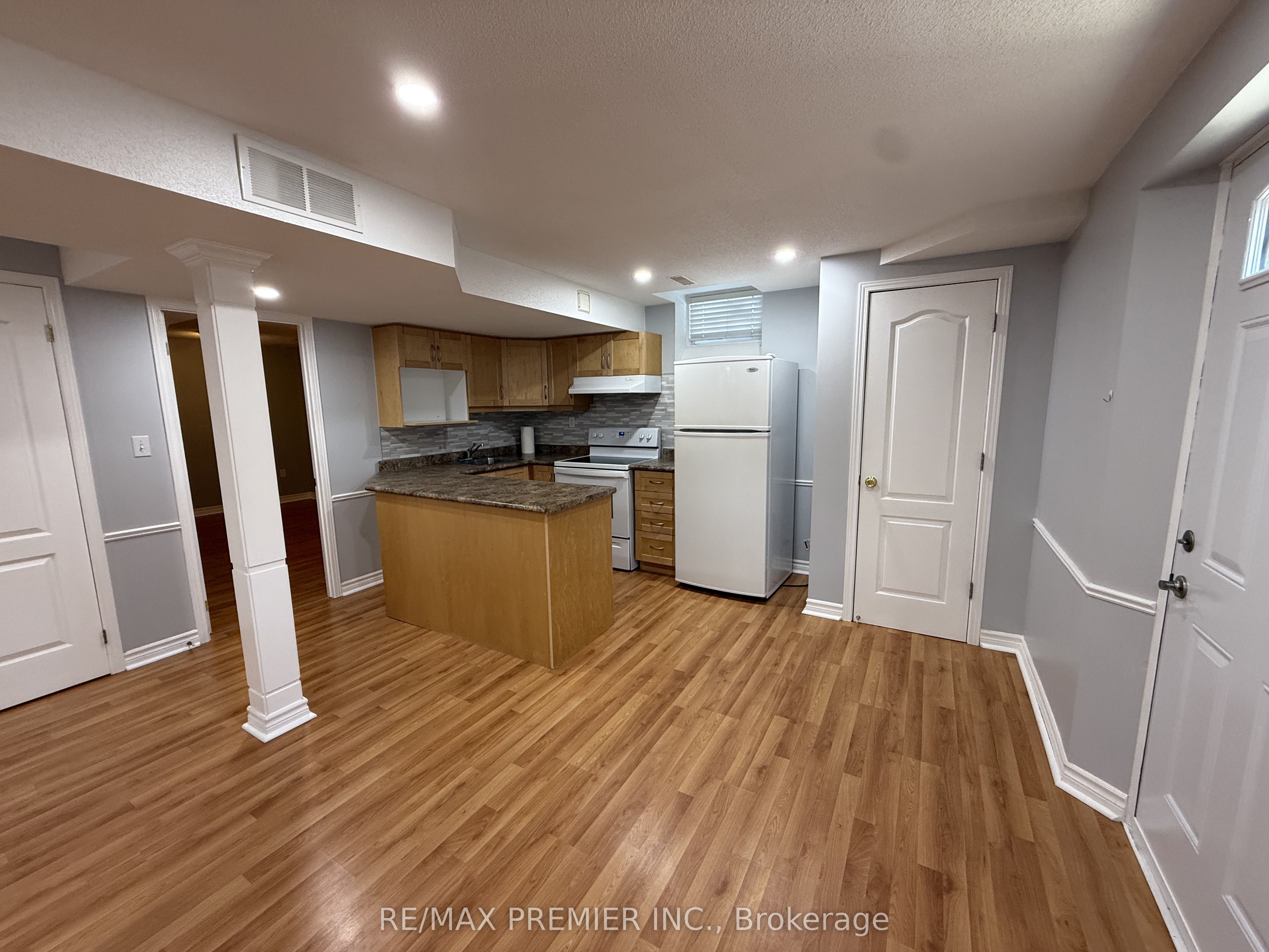 Unit LOWER - 54 Castlepoint Drive, Vaughan 5
