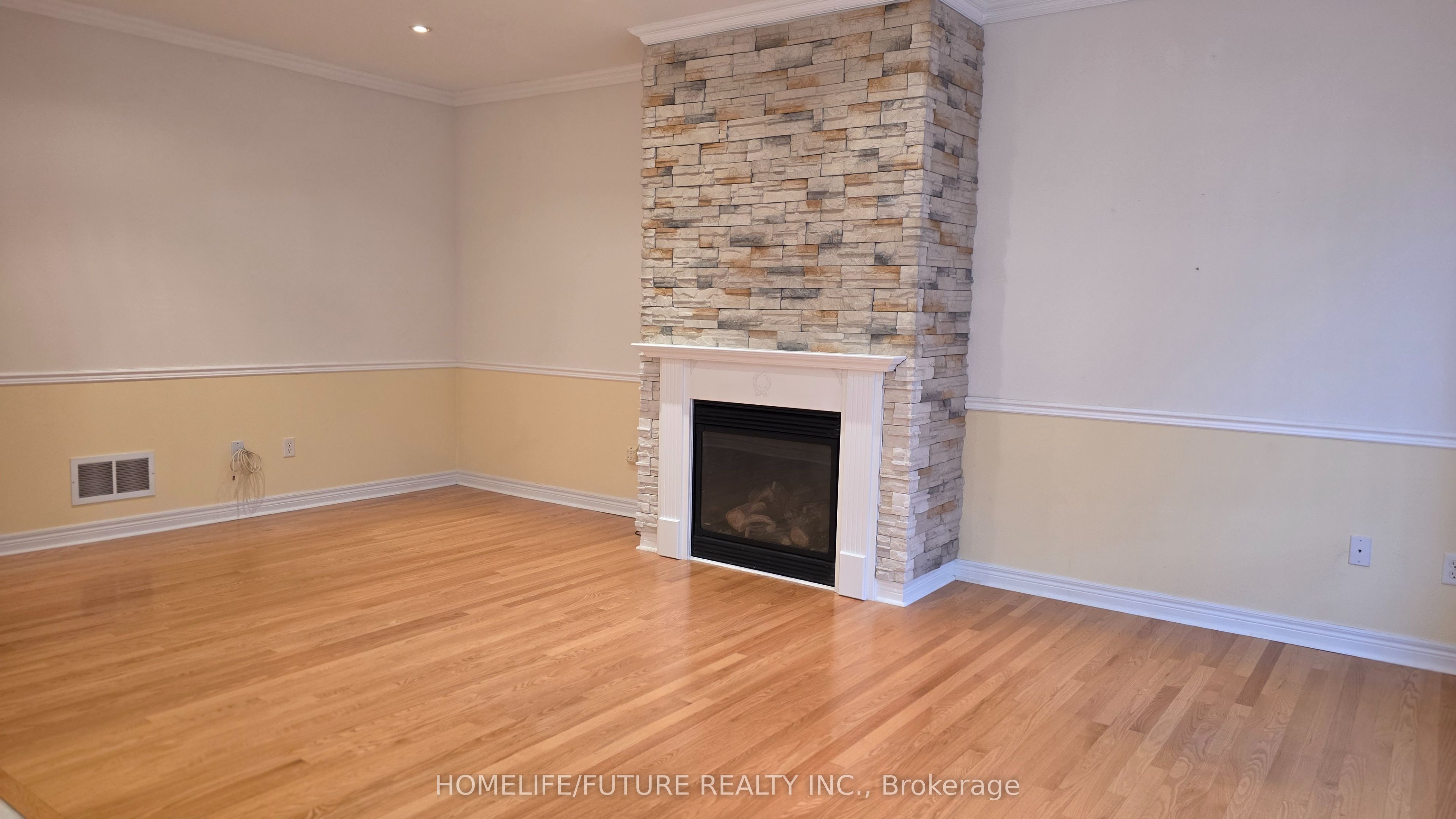 51 Waite Crescent, Whitchurch-Stouffville 5
