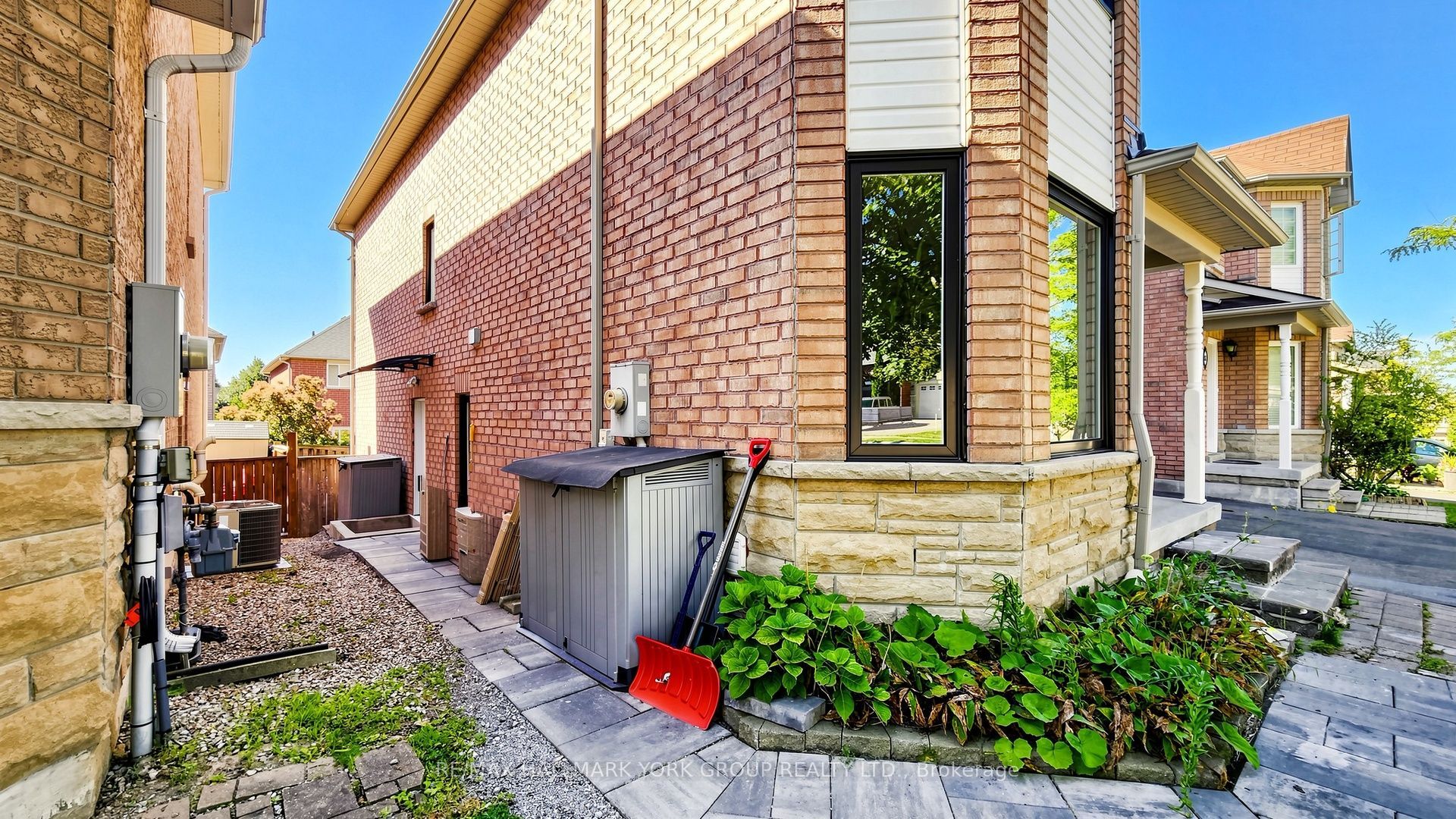 Unit BSMT - 186 Wainscot Avenue, Newmarket 2