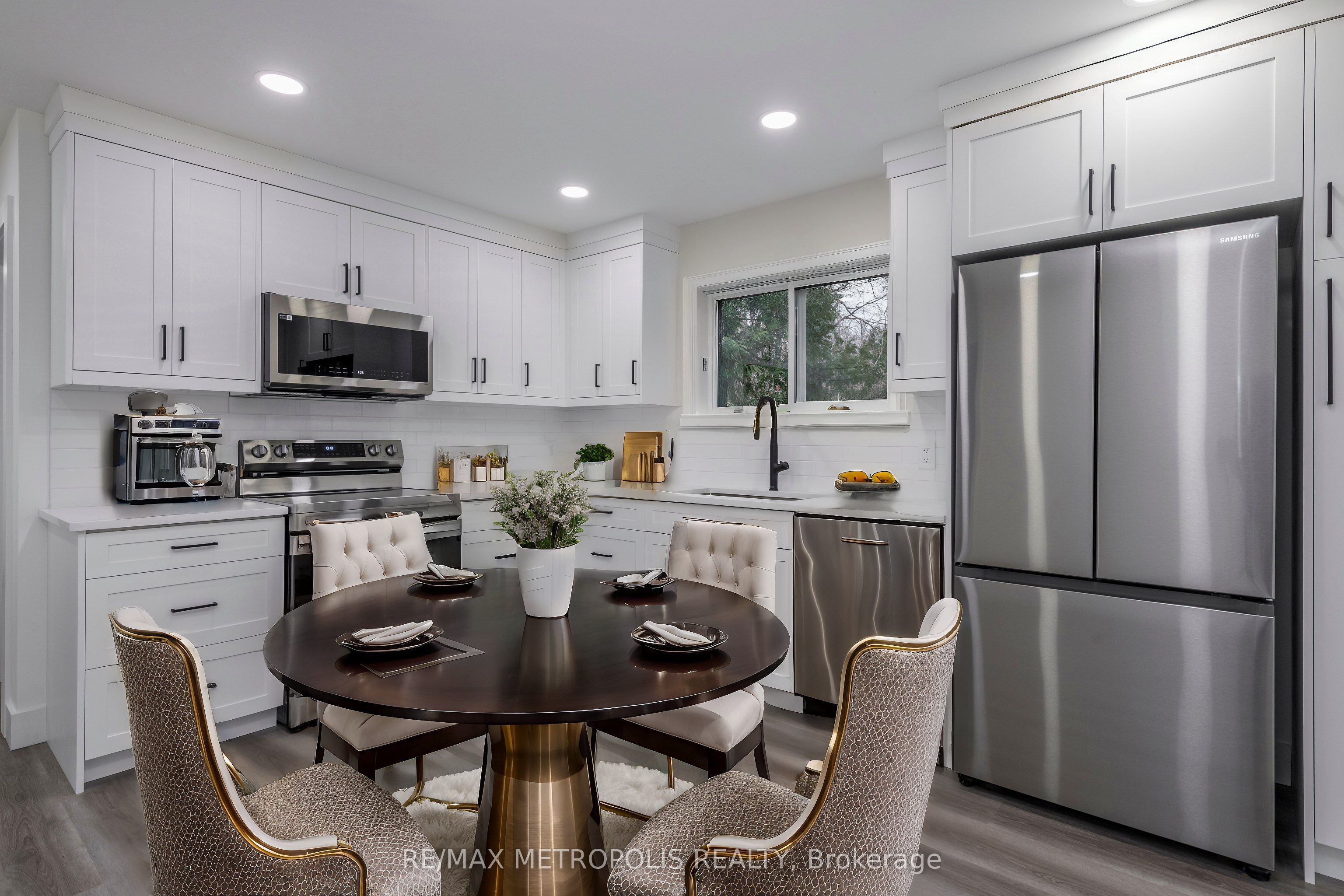 759 Innisfil Beach Road, Innisfil 3