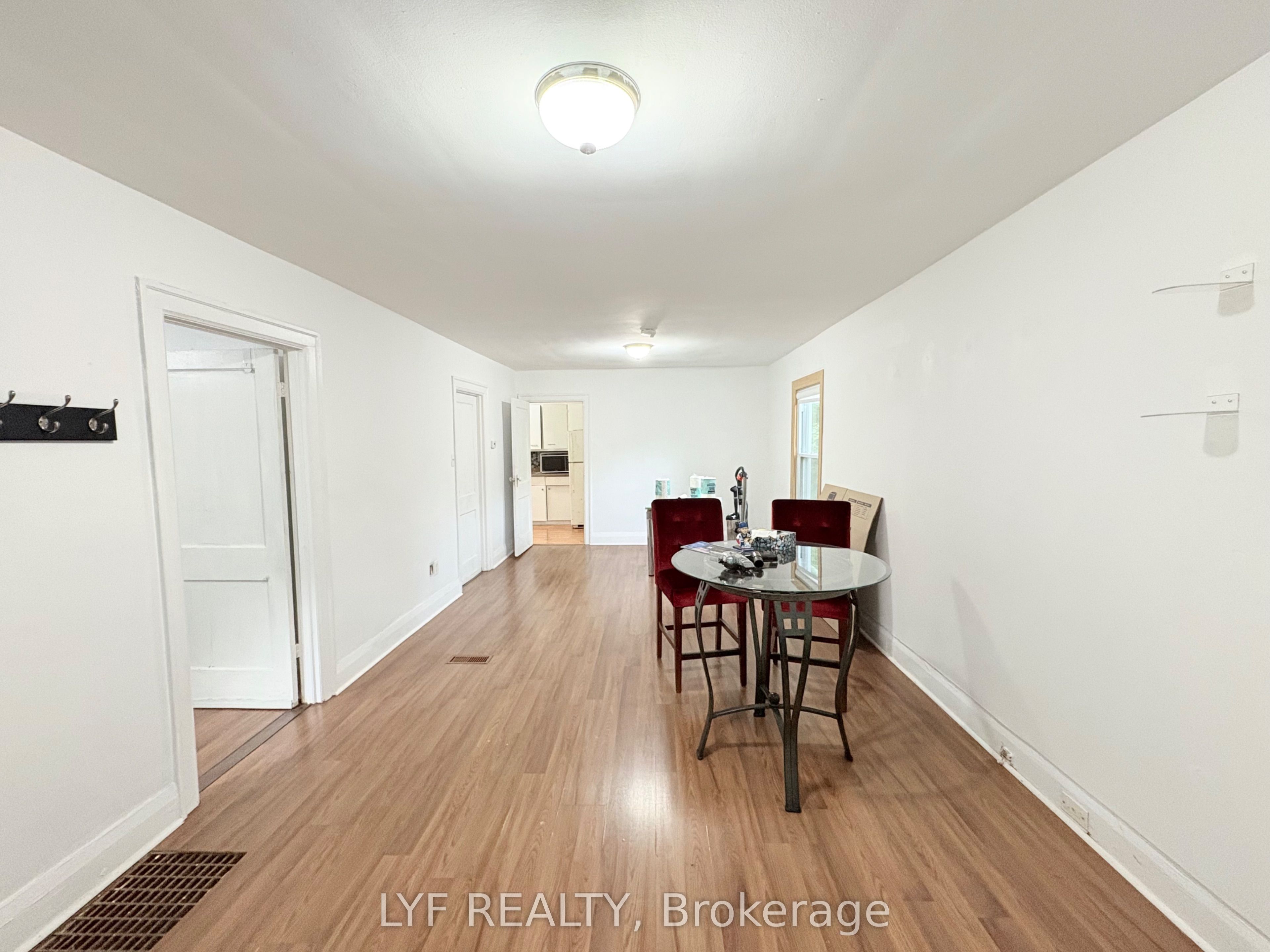 Unit RM 1 - 173 Maple Avenue, Richmond Hill 4