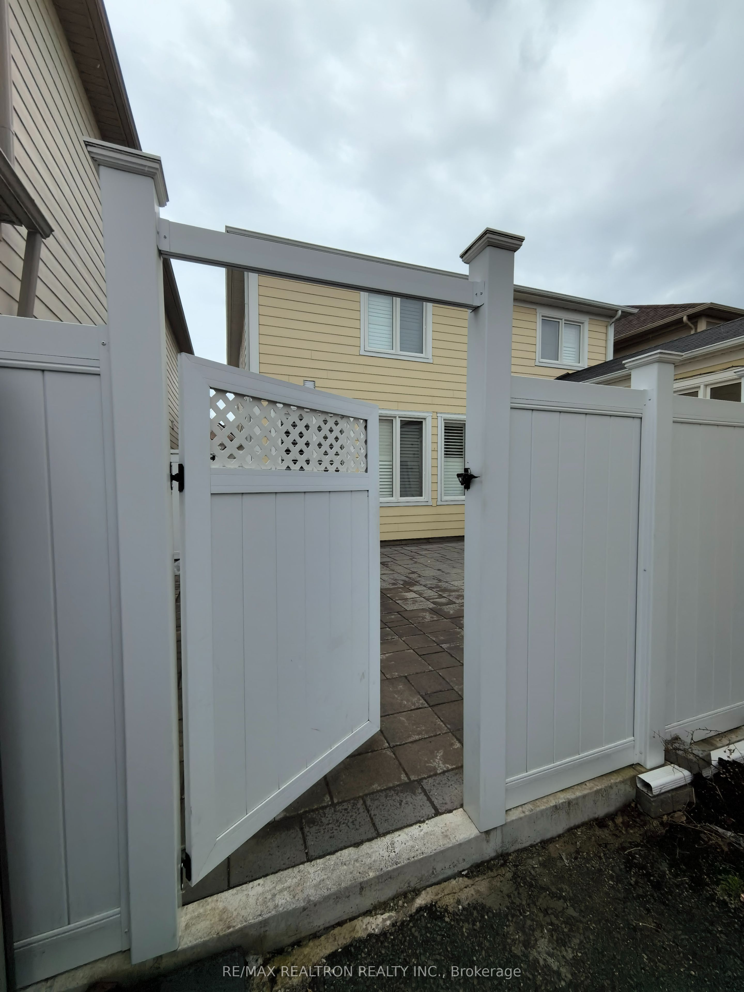 Unit Bsmt - 29 Clayson Street, Markham 4