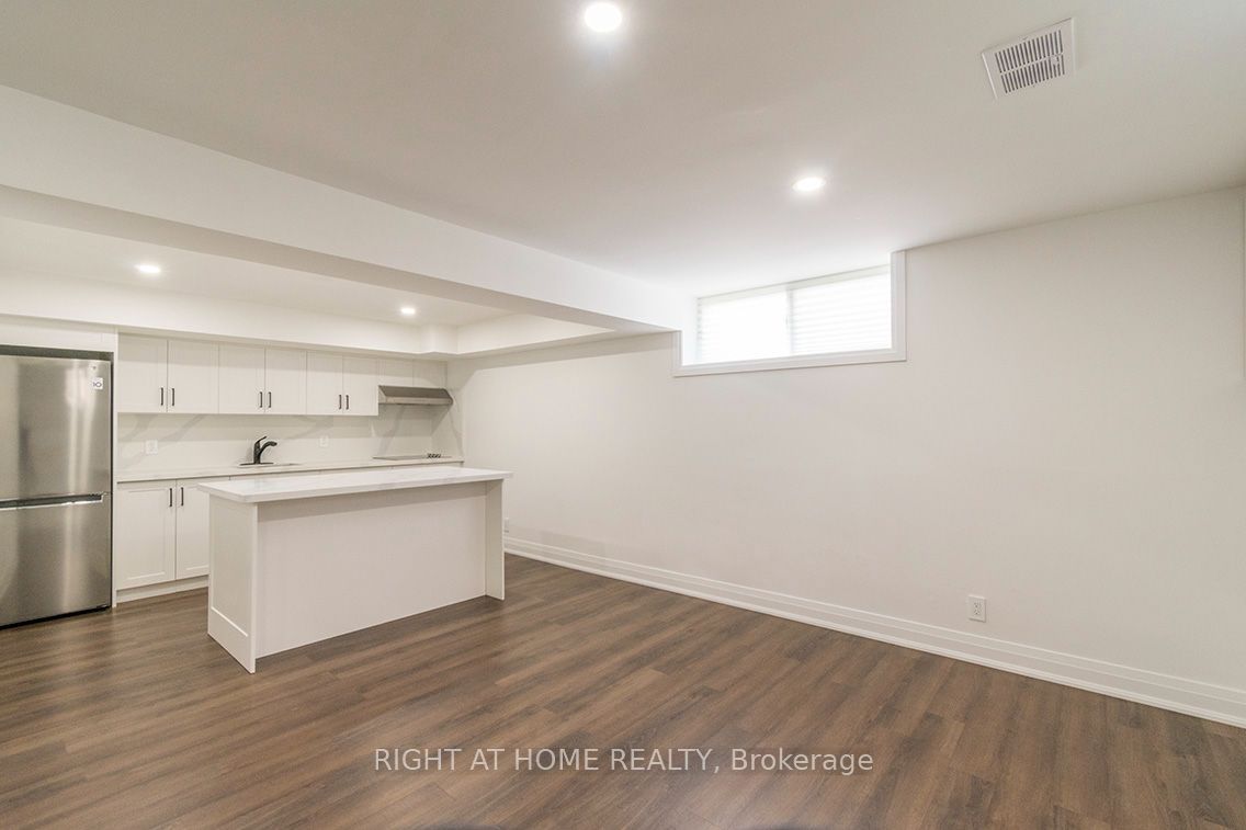 Unit Bsmt - 186 Driscoll Road, Richmond Hill 5