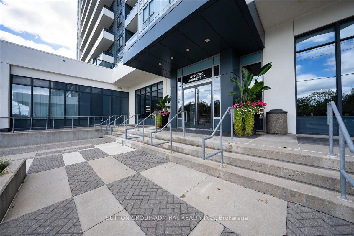 Unit 806 - 7890 Bathurst Street, Vaughan 3