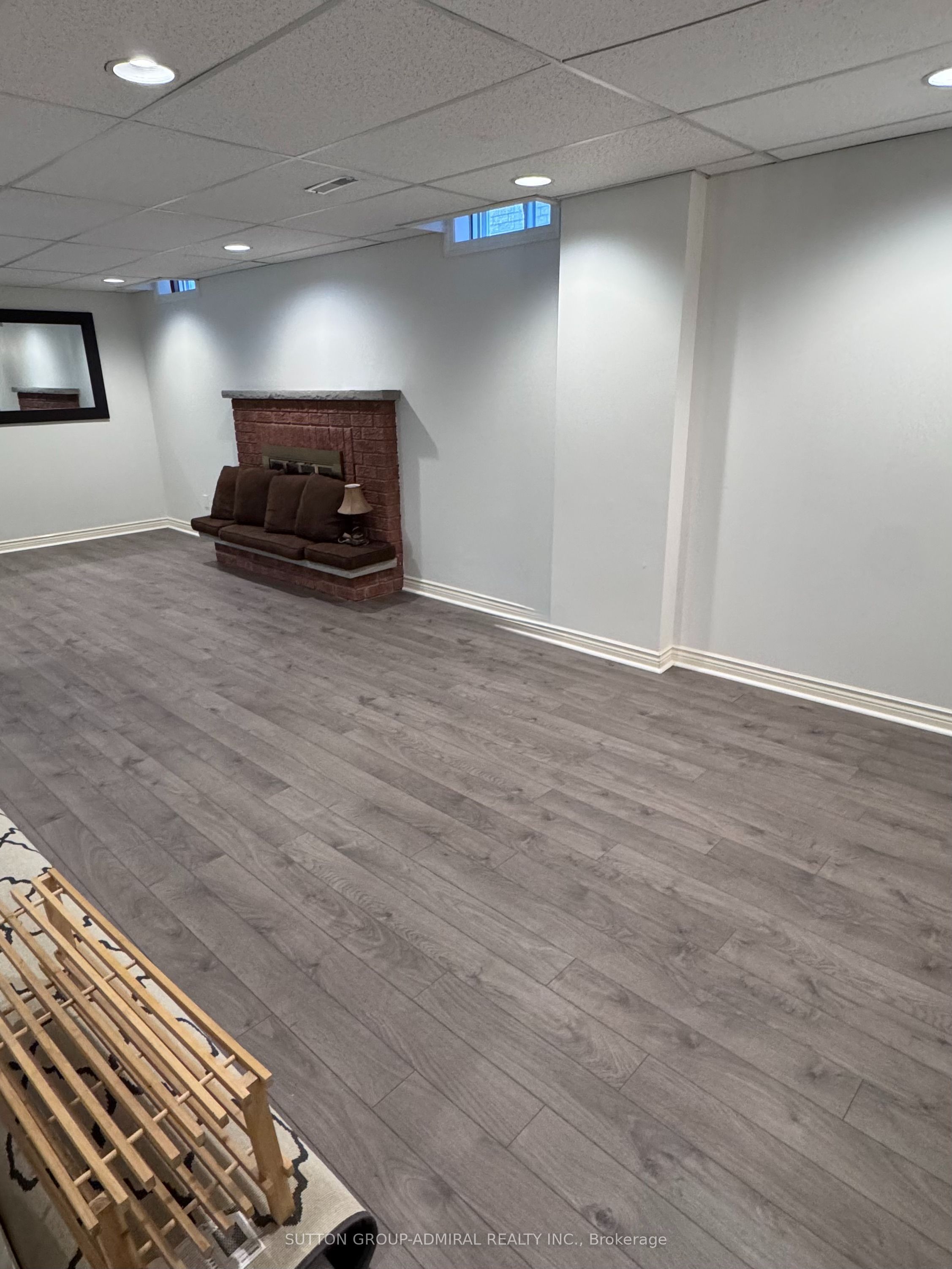 Unit LOWER - 60 Spring Town Road, Vaughan 4