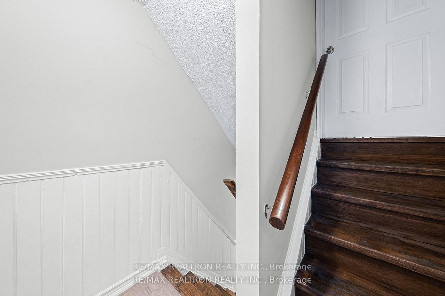 Unit Basement - 162 Walton Drive, Aurora 4