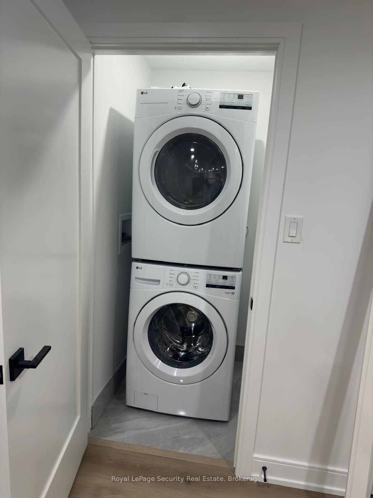 Unit Basement - 1740 Emberton Way, Innisfil 4