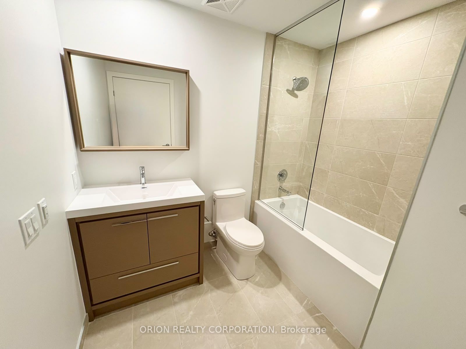 Unit 1508 - 21 Meadowdale Road, Vaughan 4