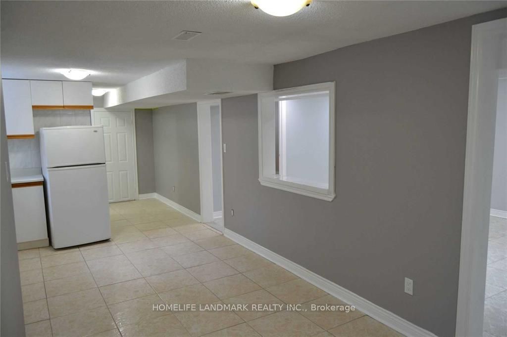 Unit Bsmnt - 190 Barrie Street, Bradford West Gwillimbury 5