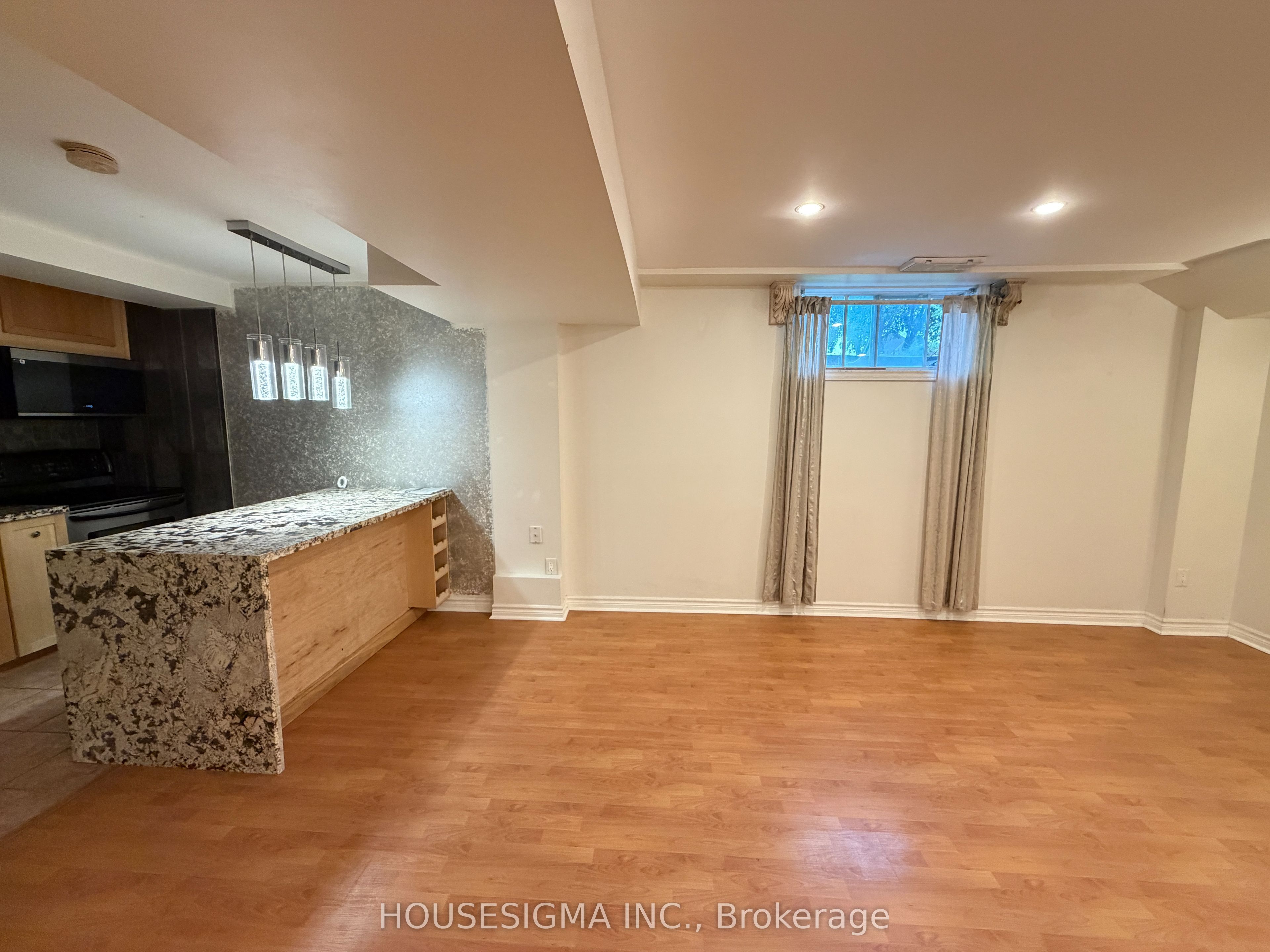 Unit BSMT - 417 Carrville Road, Richmond Hill 3
