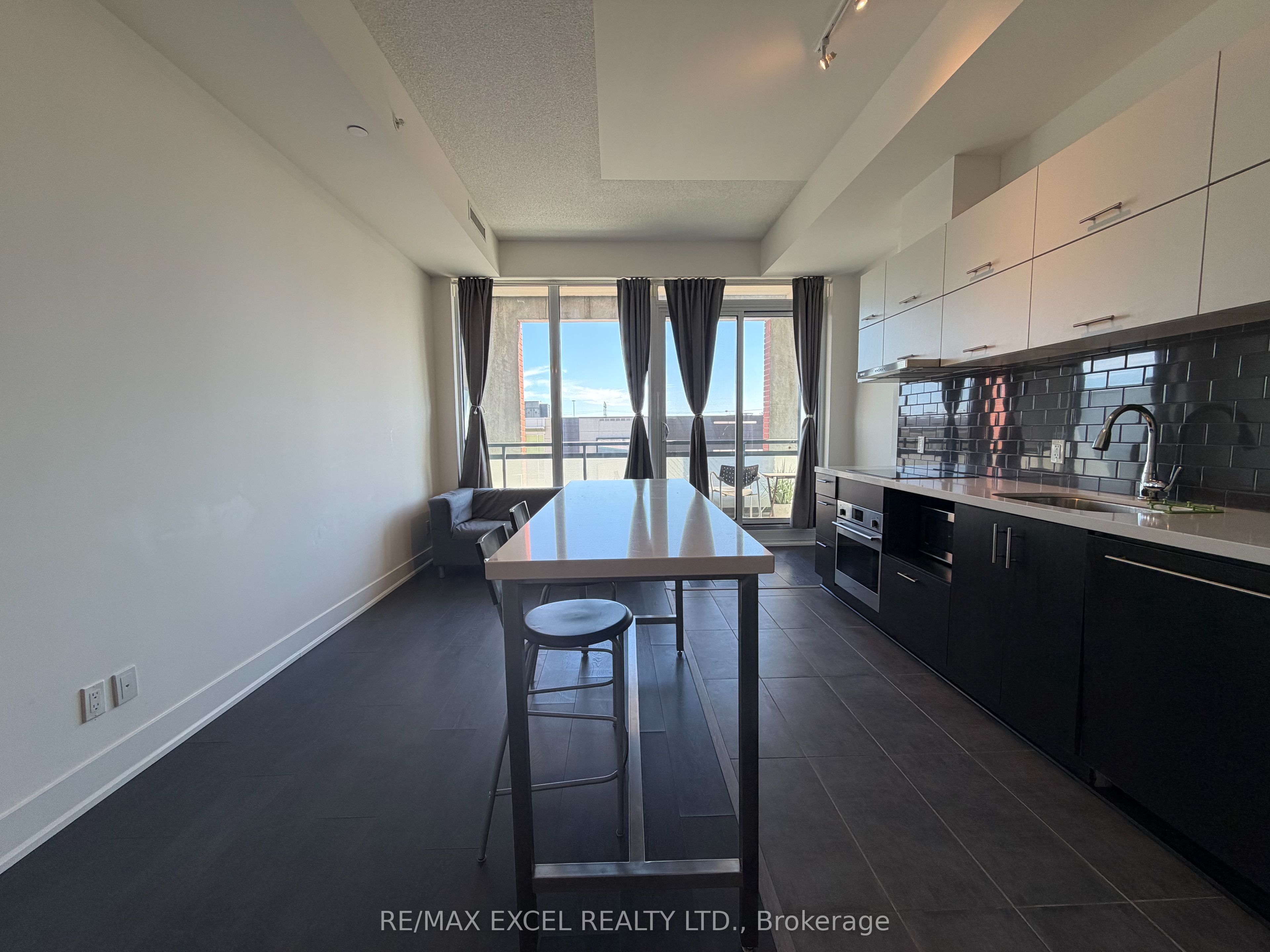 Unit 512 - 180 Enterprise Boulevard, Markham 4