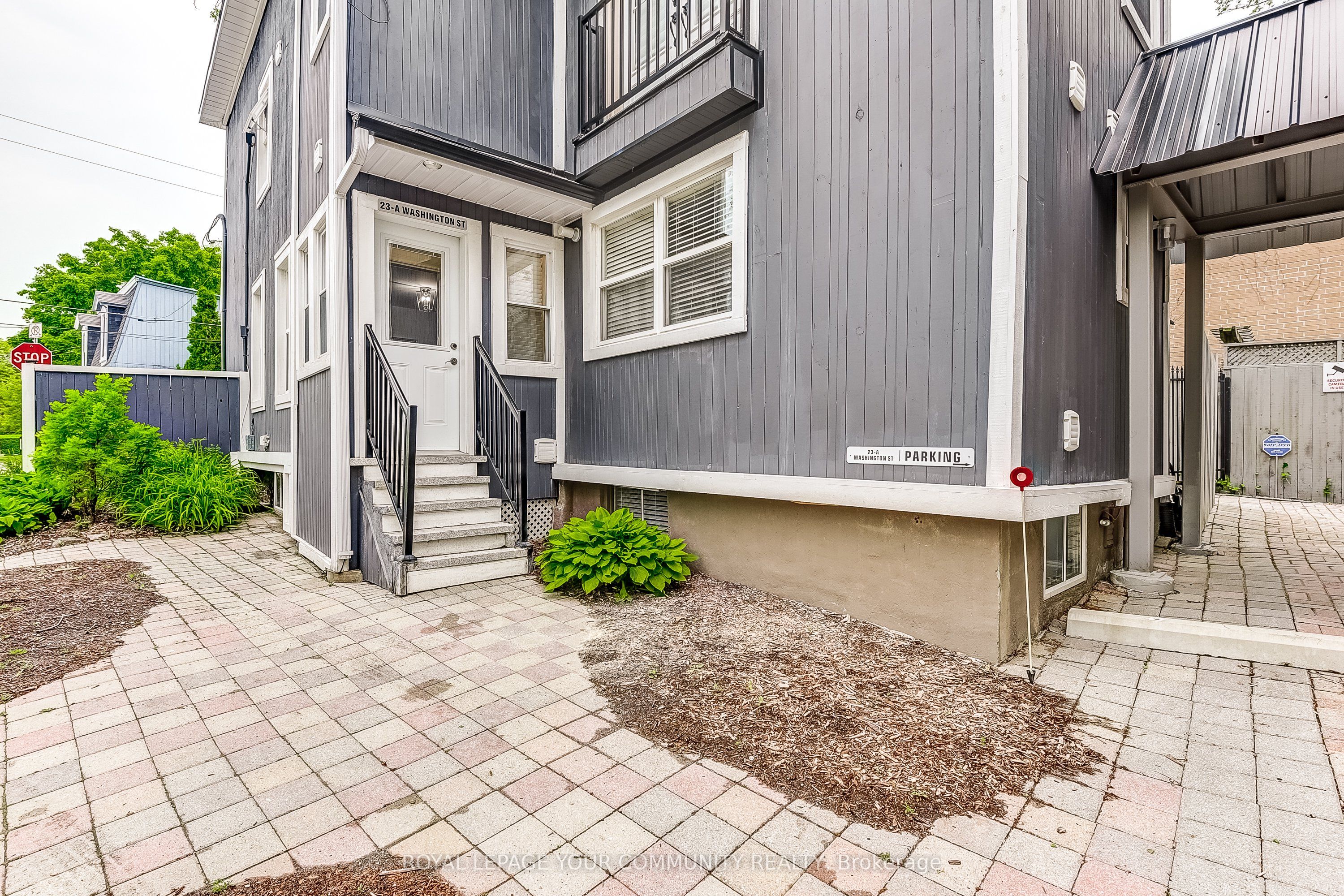 Unit A - 23-A Washington Street, Markham 3