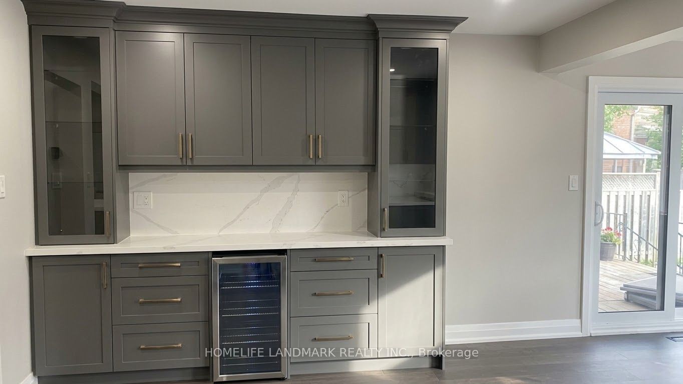 Upper 11 Ravenhill Crescent, Markham 5