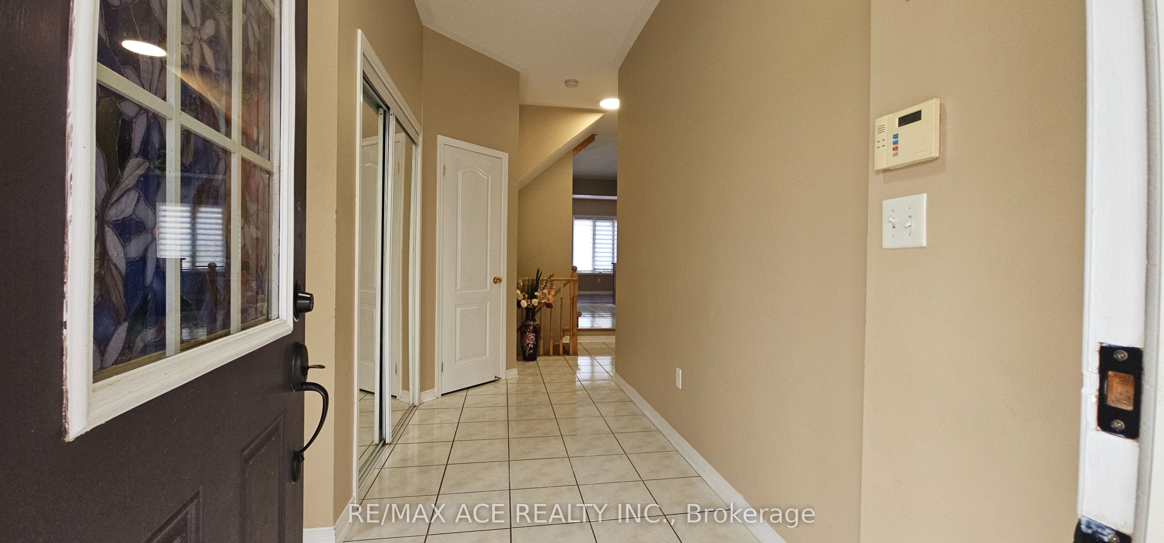 46 Ralph Chalmers Avenue, Markham 4
