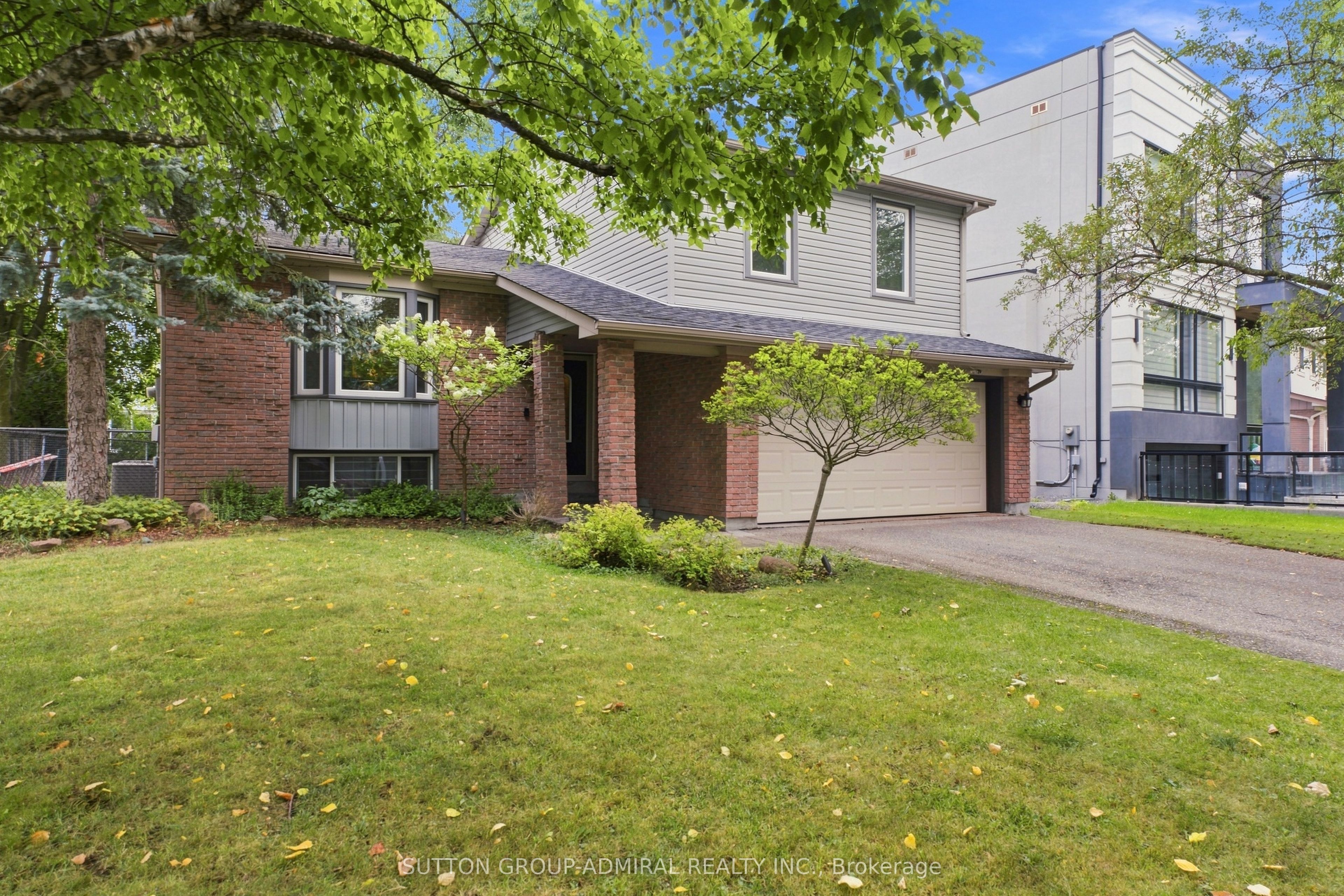 20 Sanderson Crescent, Richmond Hill 3