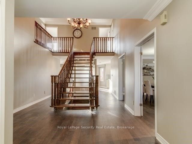 76 Dante Court, Vaughan 2