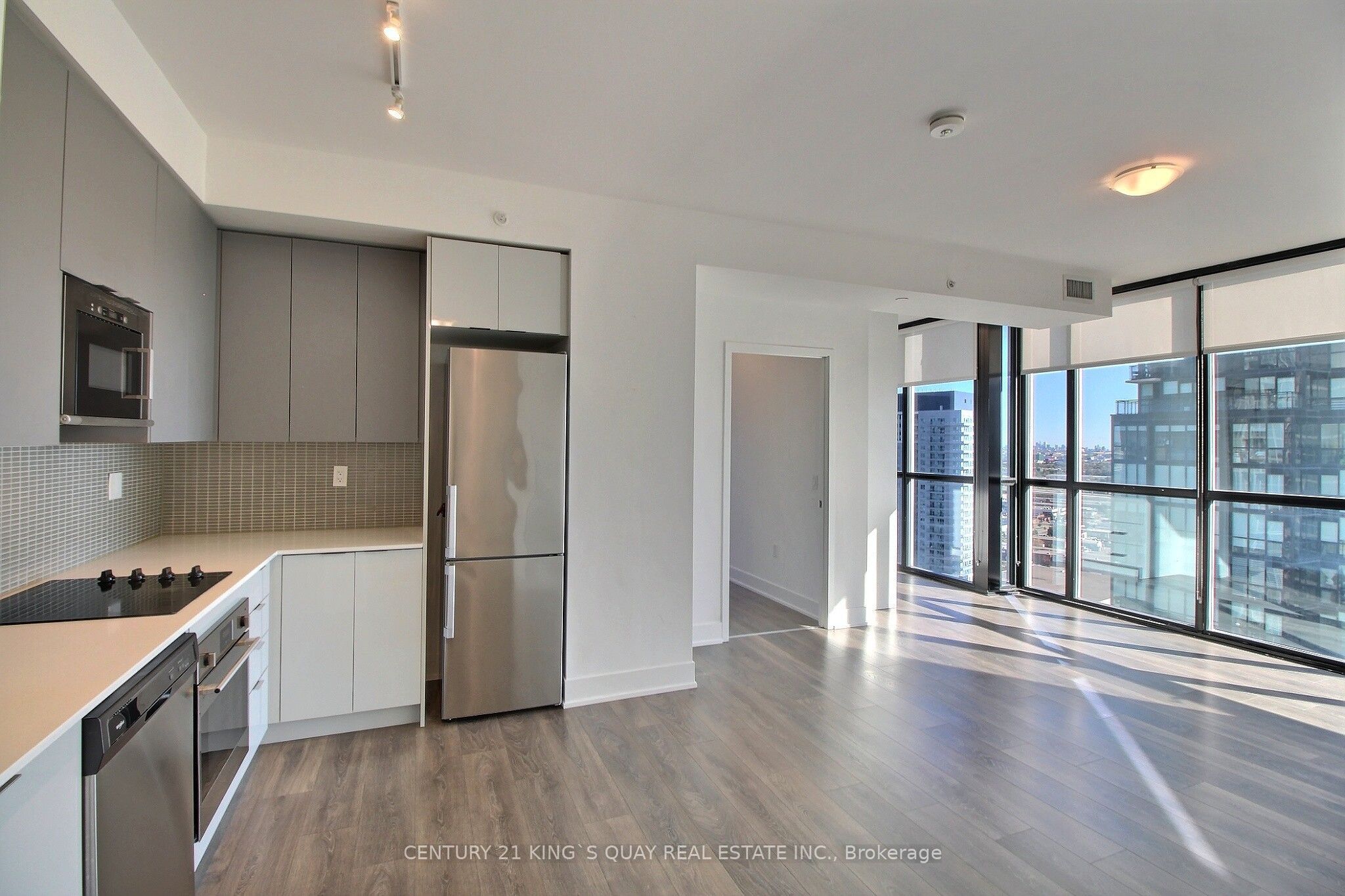 Unit 2502 - 2916 Highway 7, Vaughan 4